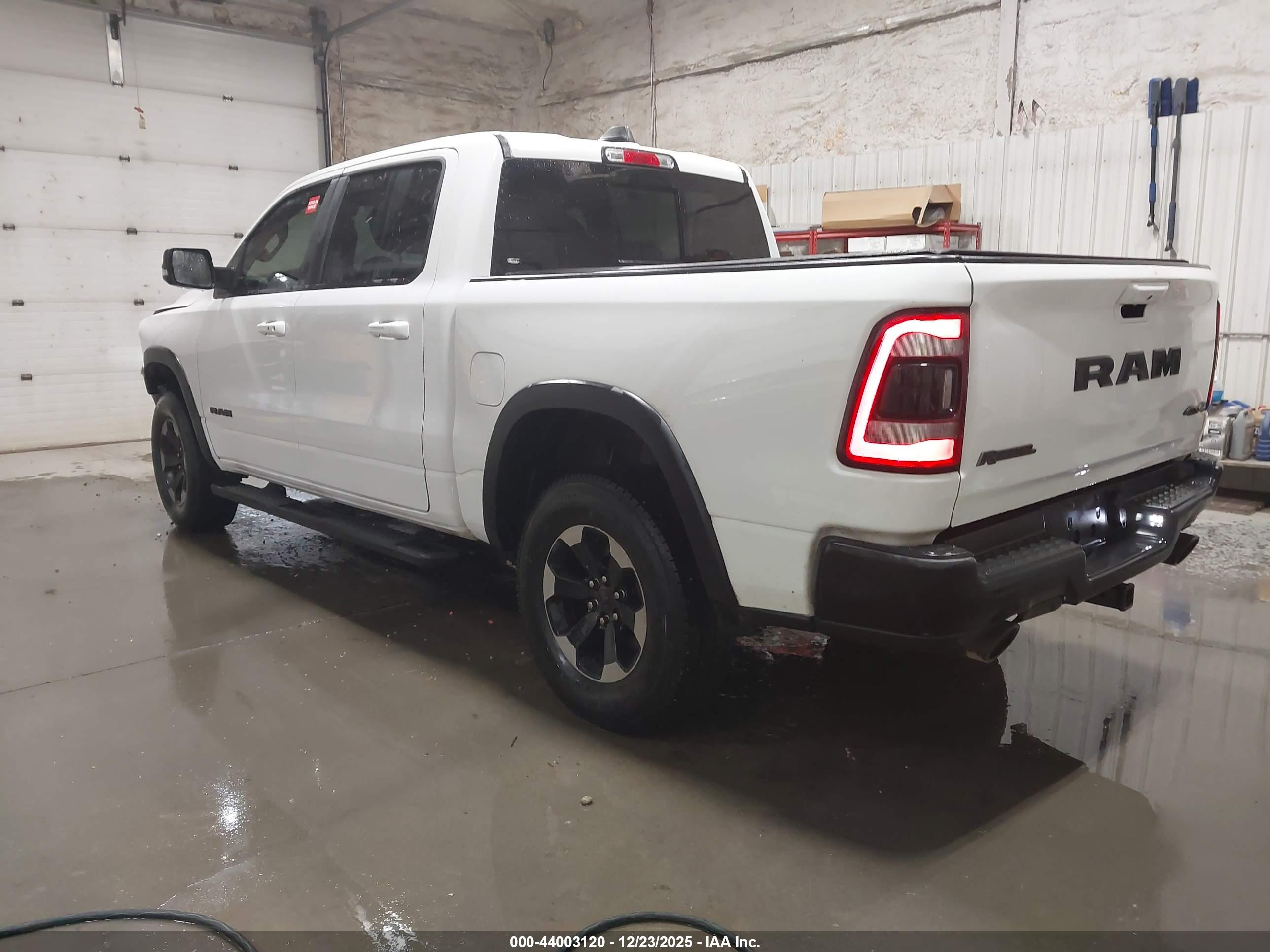 RAM 1500 image 3