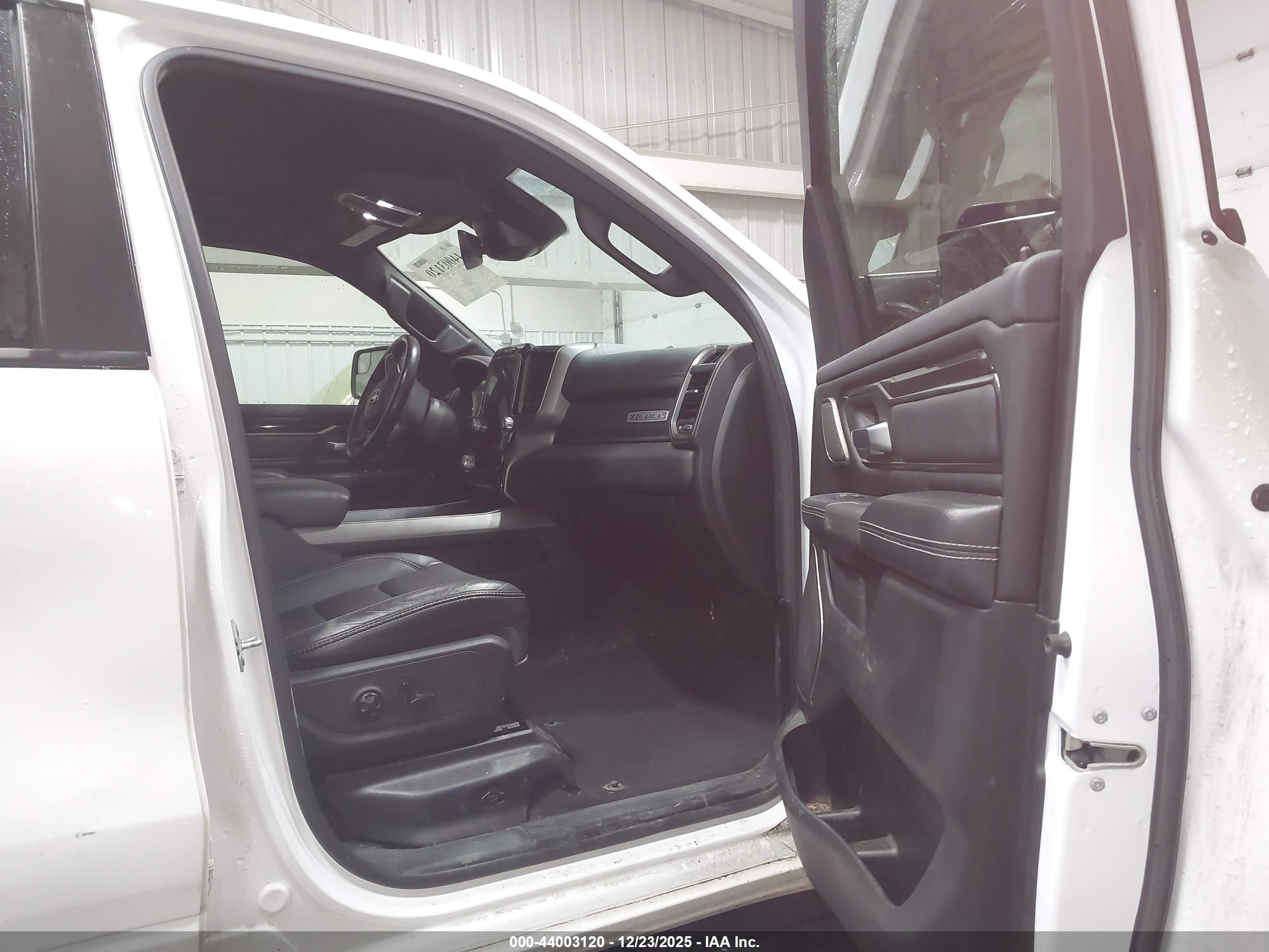 RAM 1500 image 5