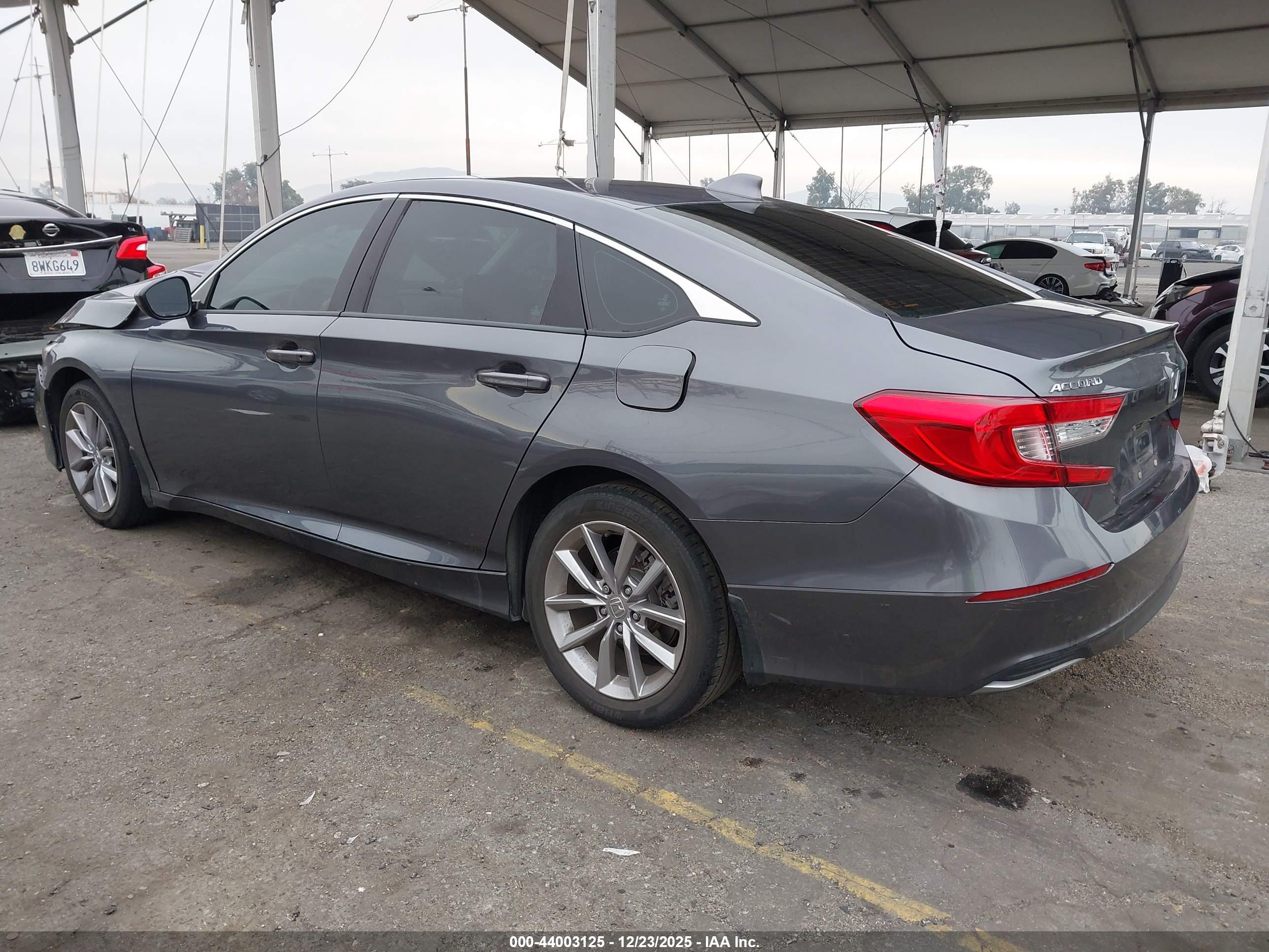 HONDA ACCORD image 3