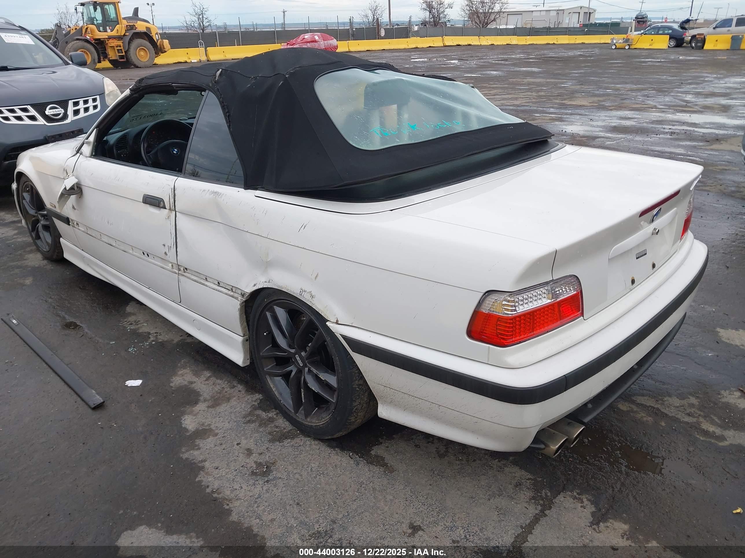 BMW M3 image 3