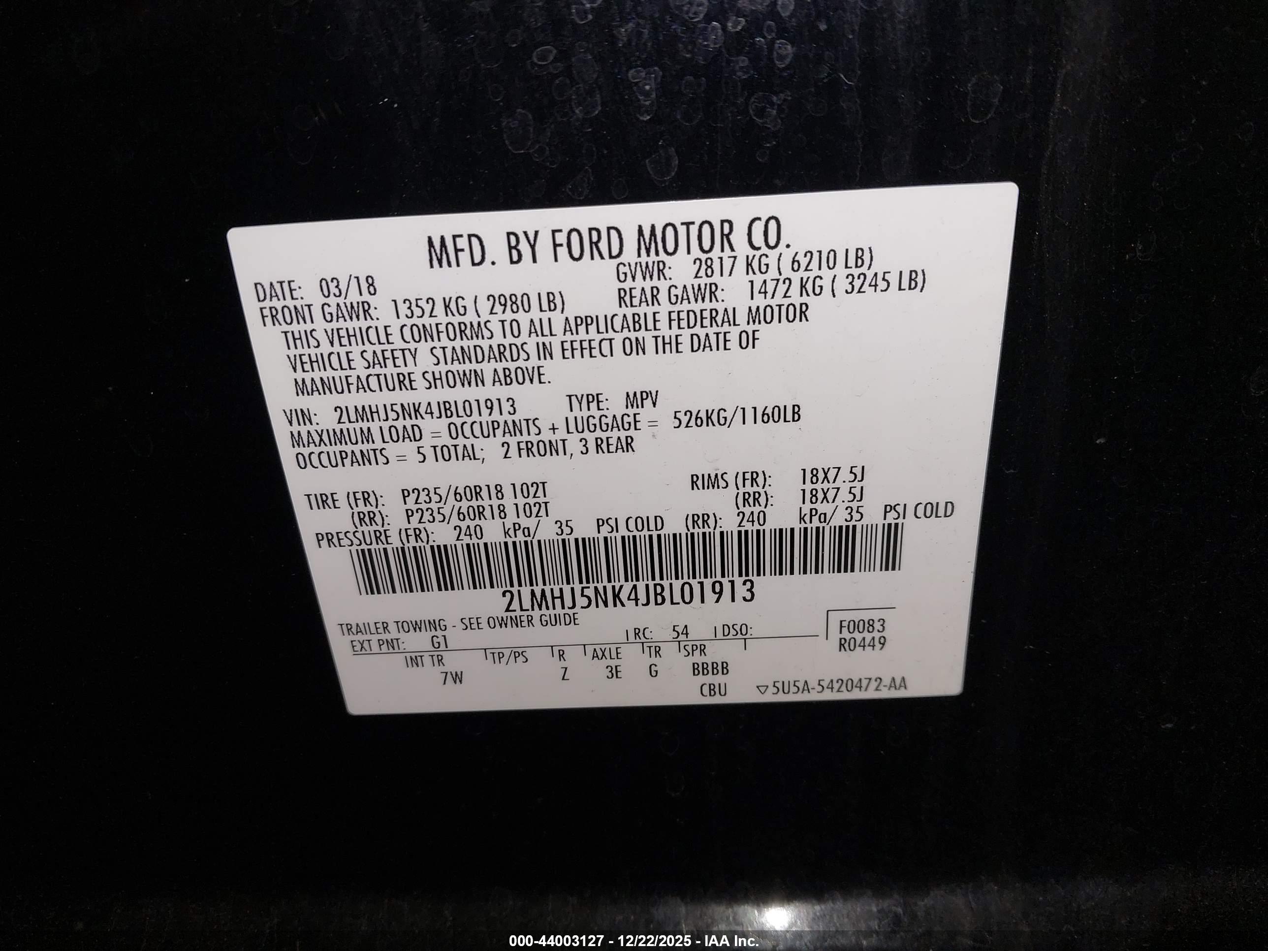 LINCOLN MKT image 9
