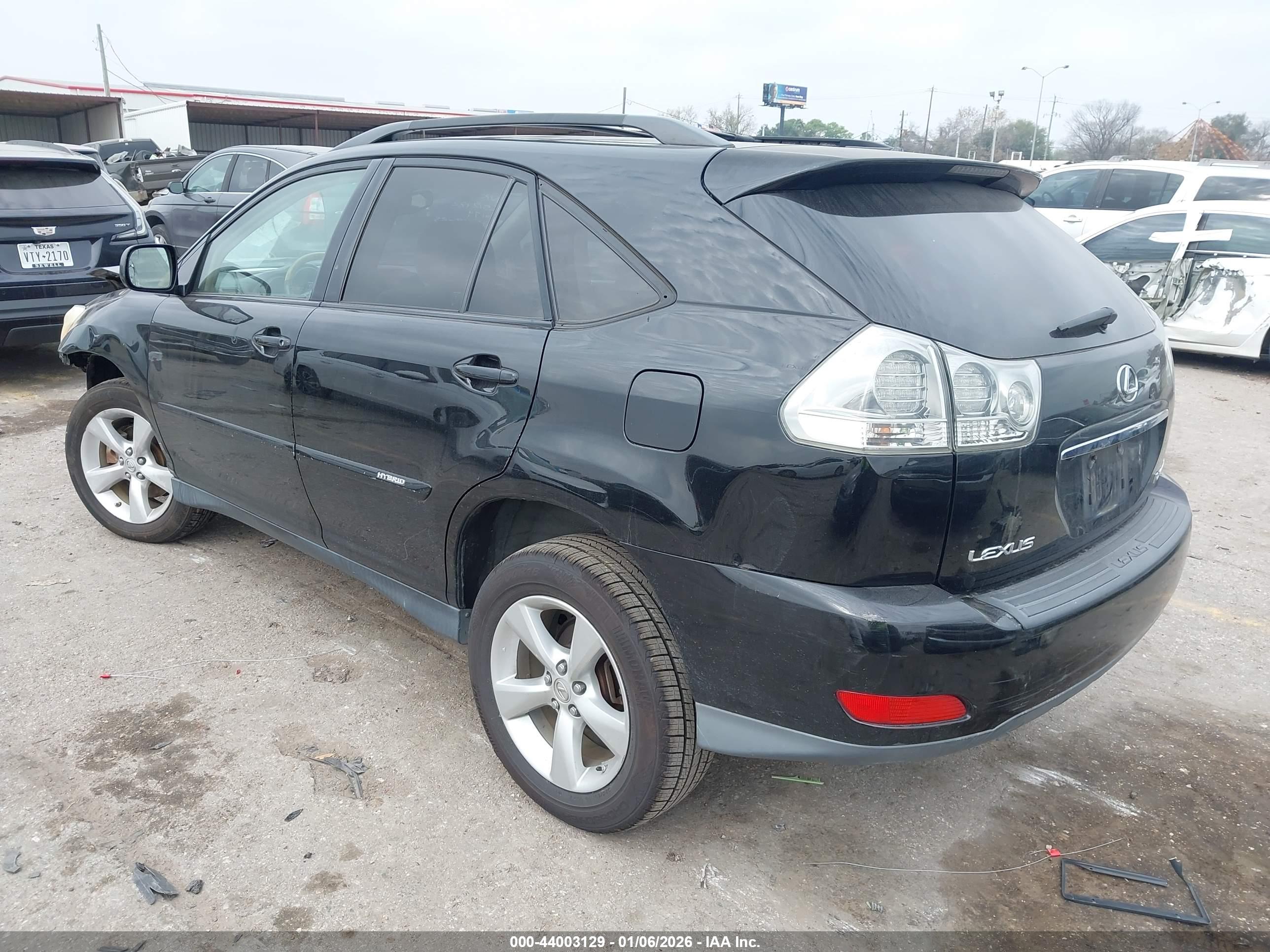 LEXUS RX image 3