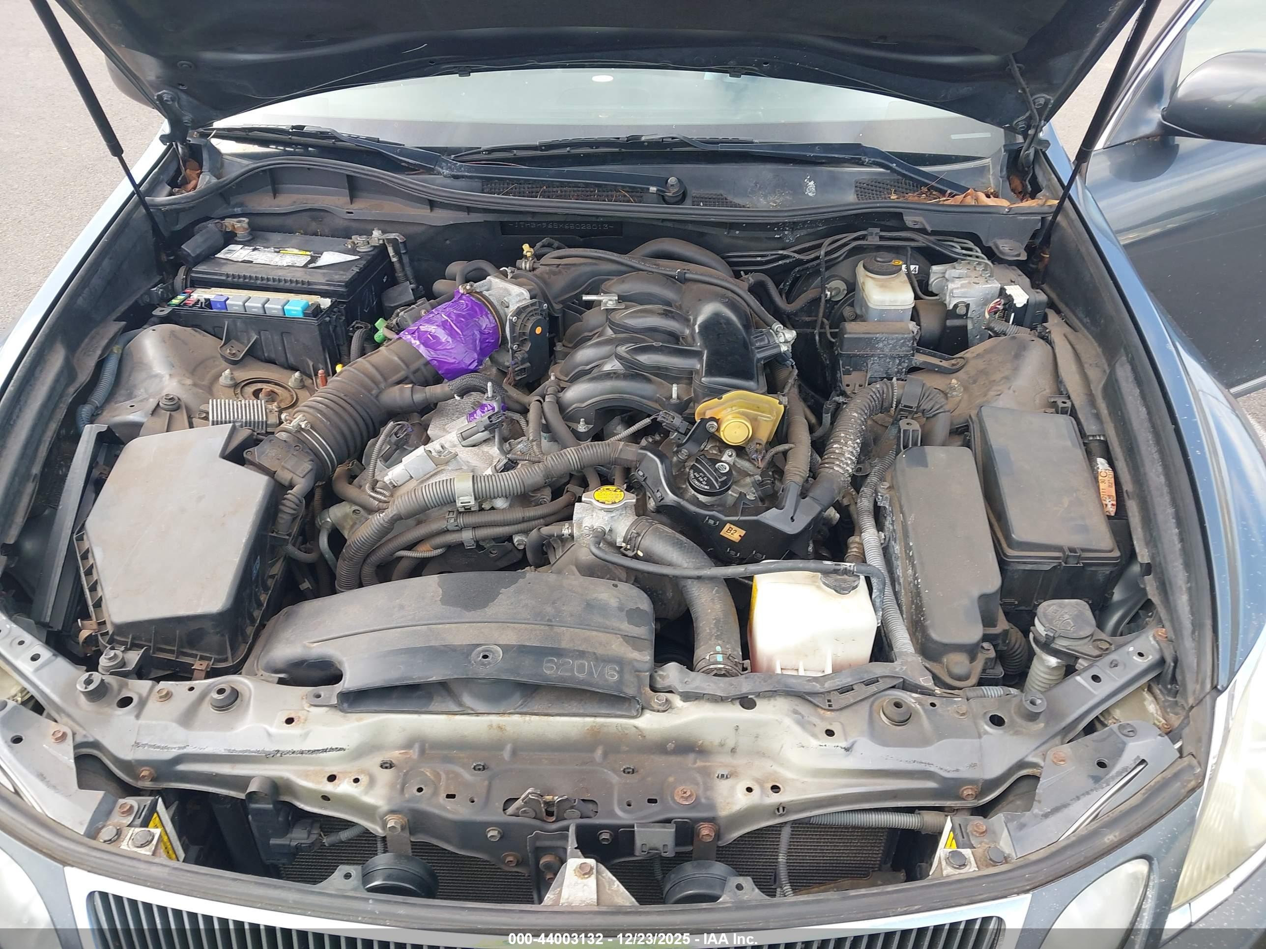 LEXUS GS image 10
