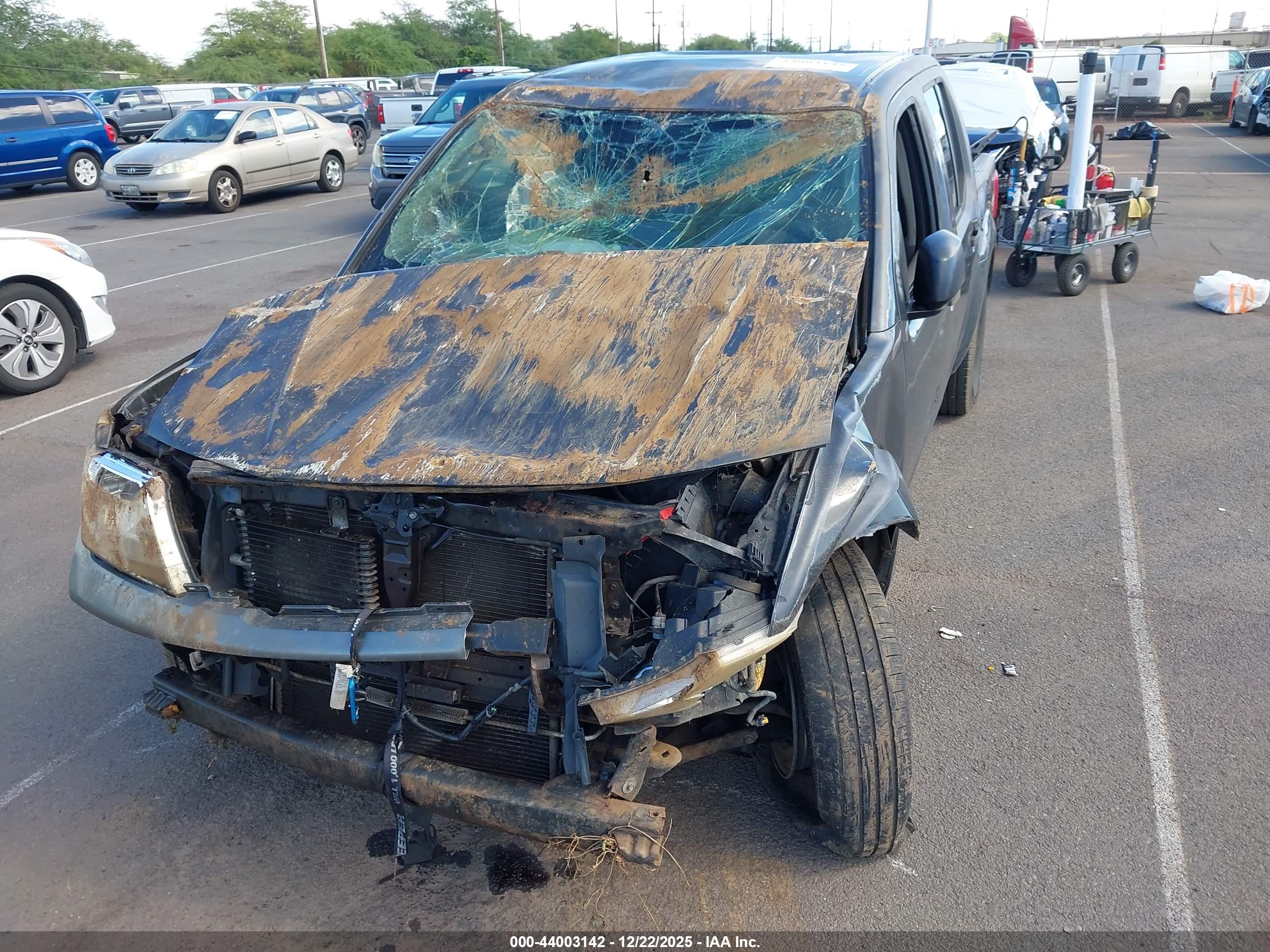NISSAN FRONTIER image 6