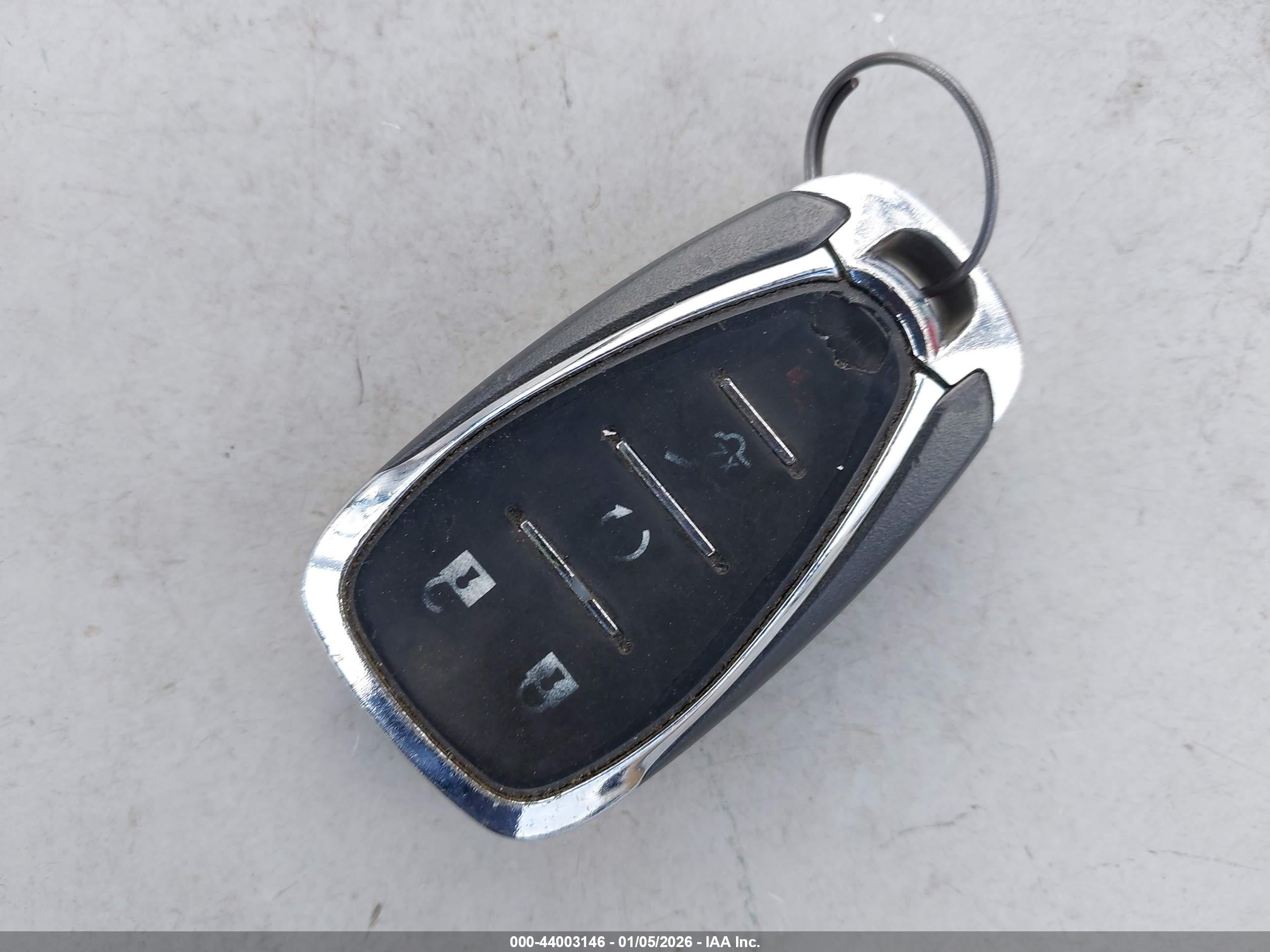 CHEVROLET TRAVERSE image 11