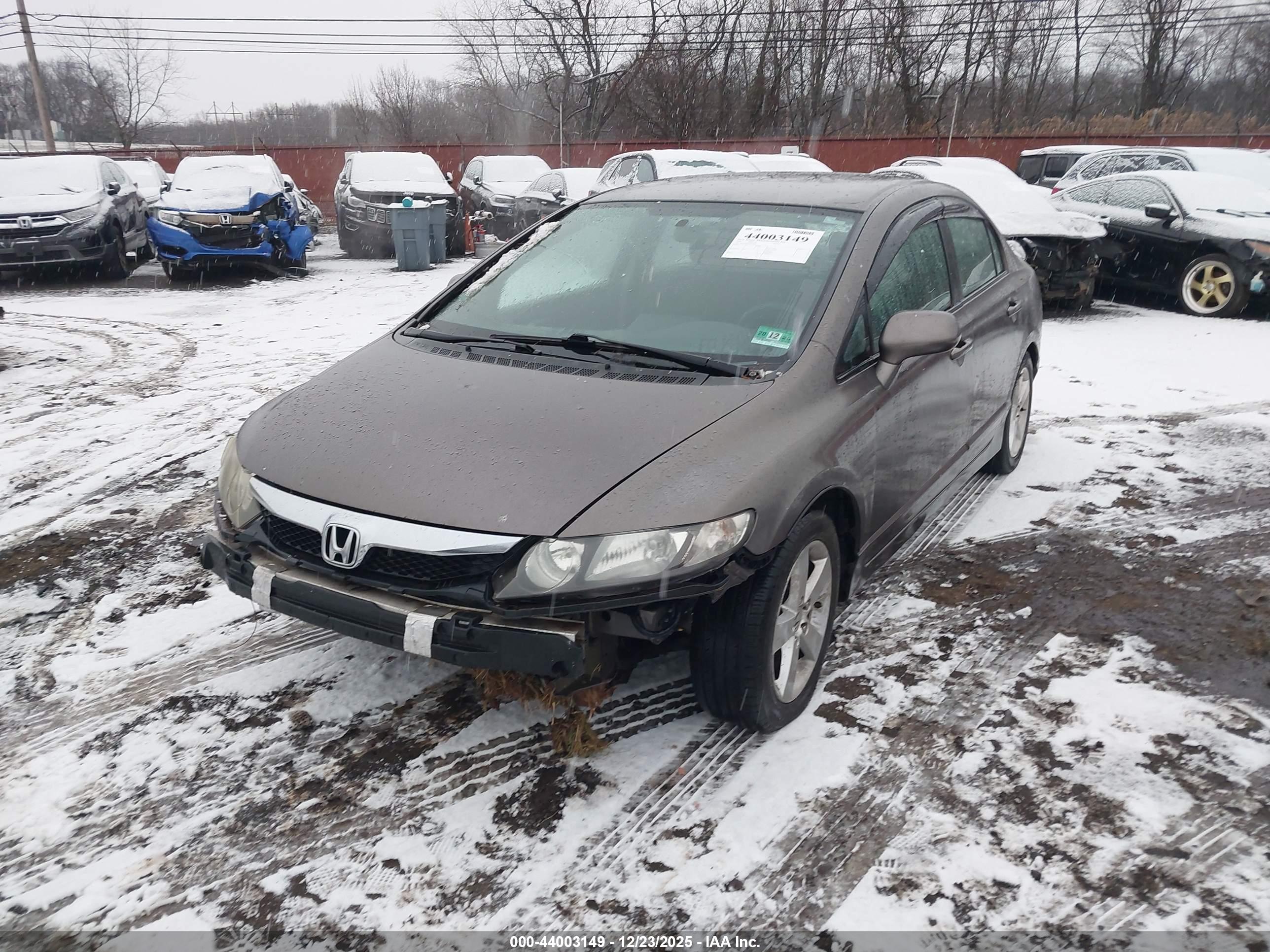 HONDA CIVIC image 6