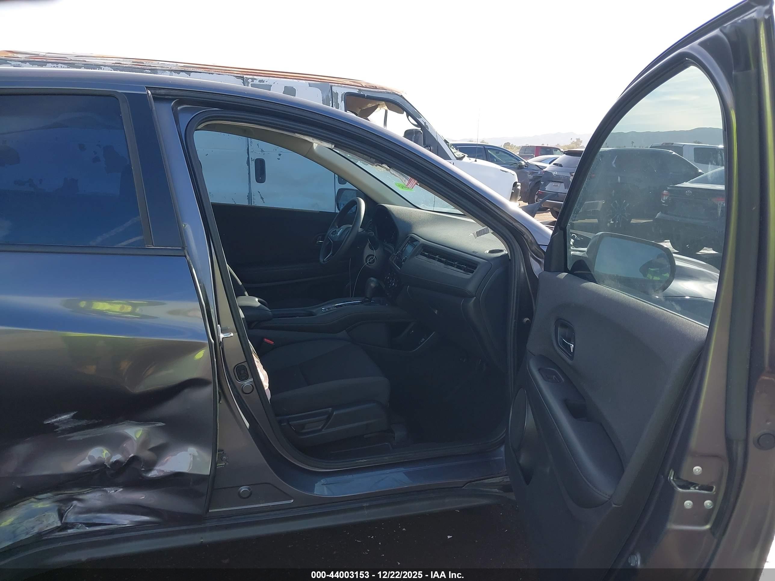 HONDA HR-V image 5