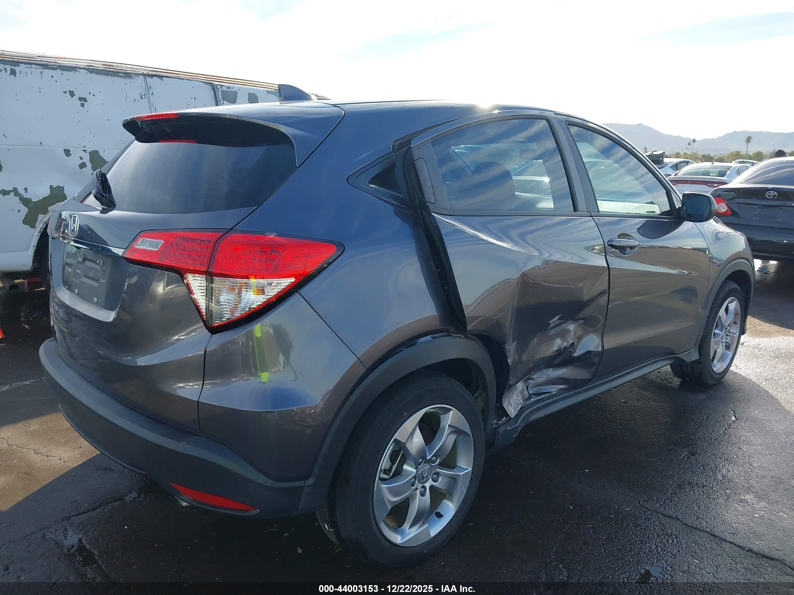 HONDA HR-V image 6