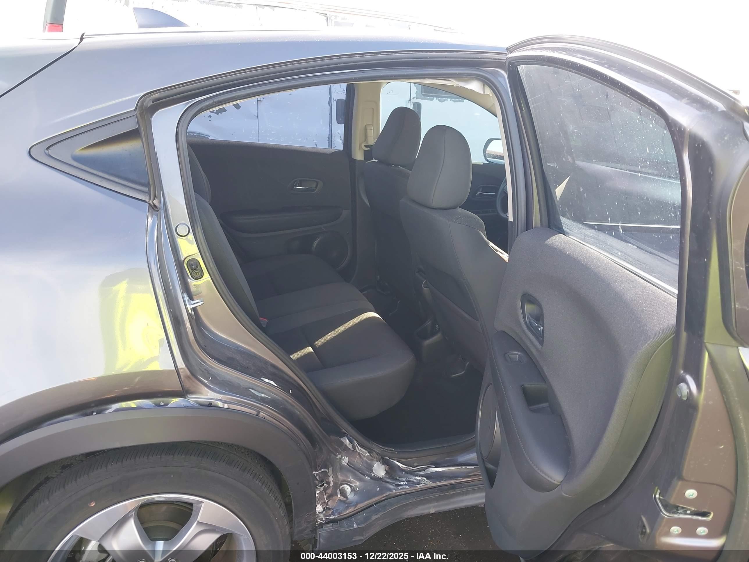 HONDA HR-V image 8