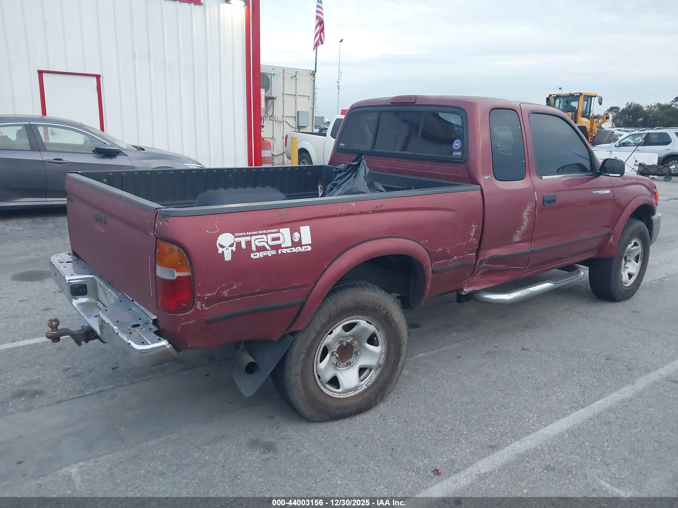 TOYOTA TACOMA image 4