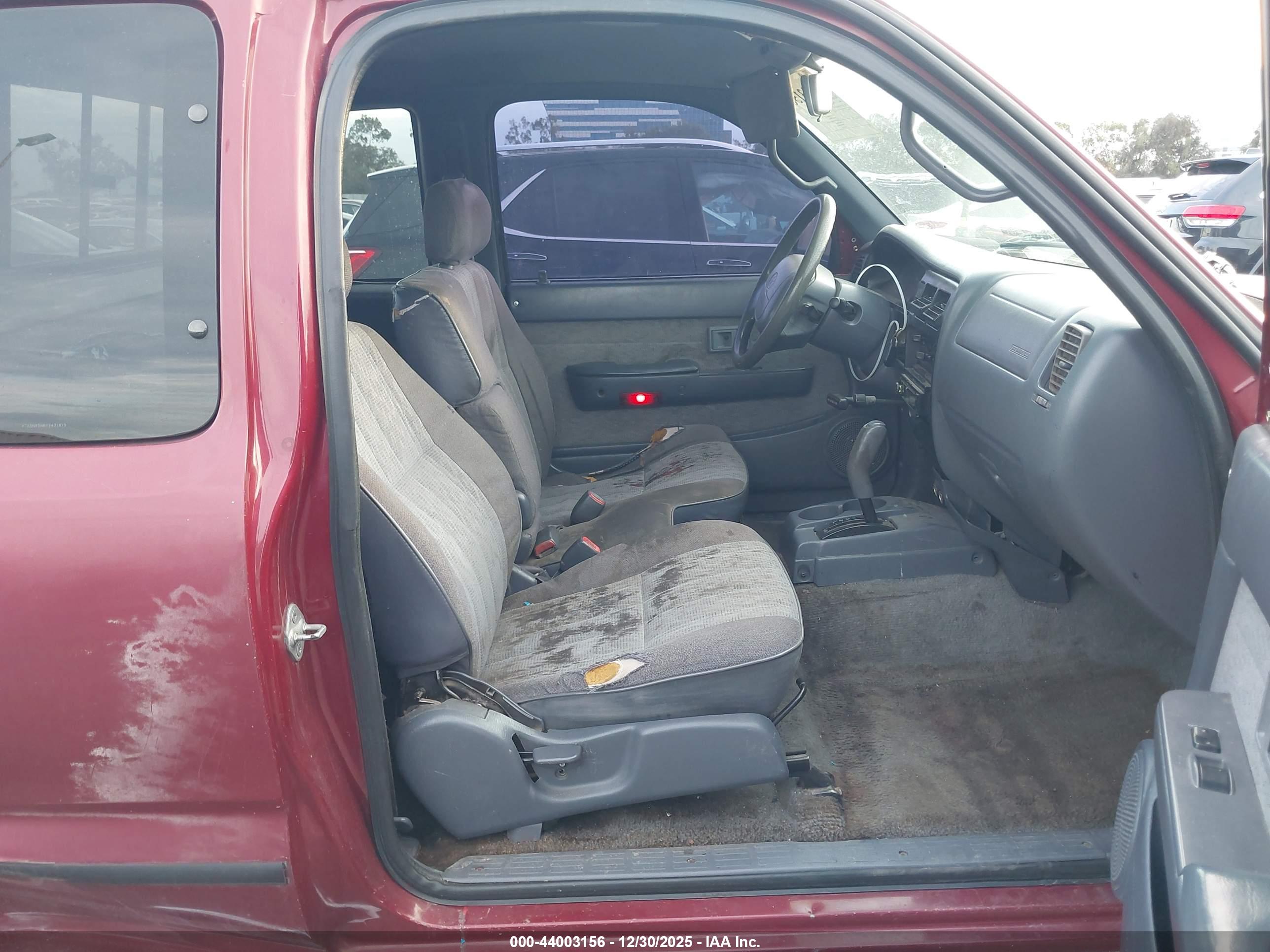 TOYOTA TACOMA image 5