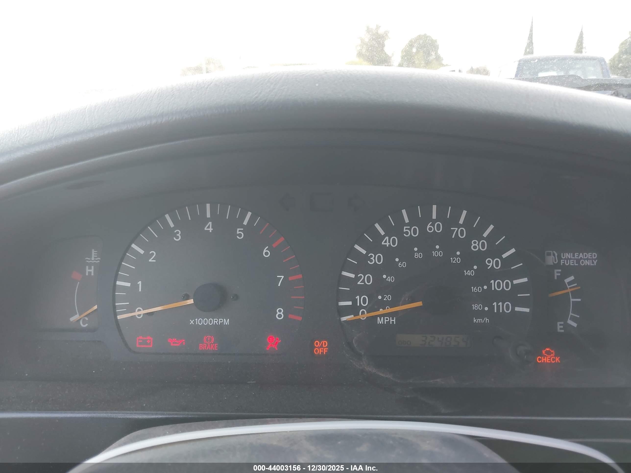 TOYOTA TACOMA image 7