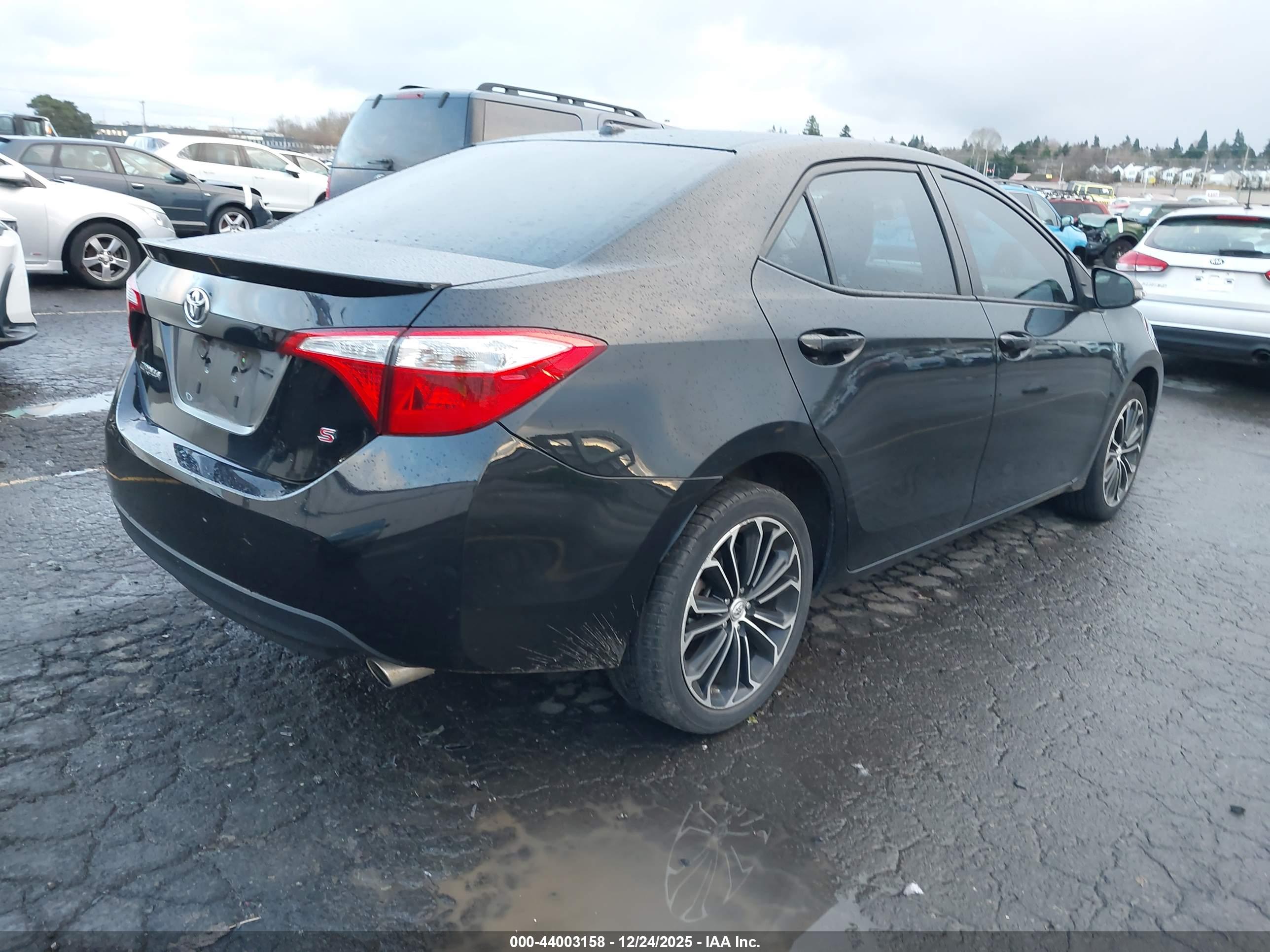 TOYOTA COROLLA image 4