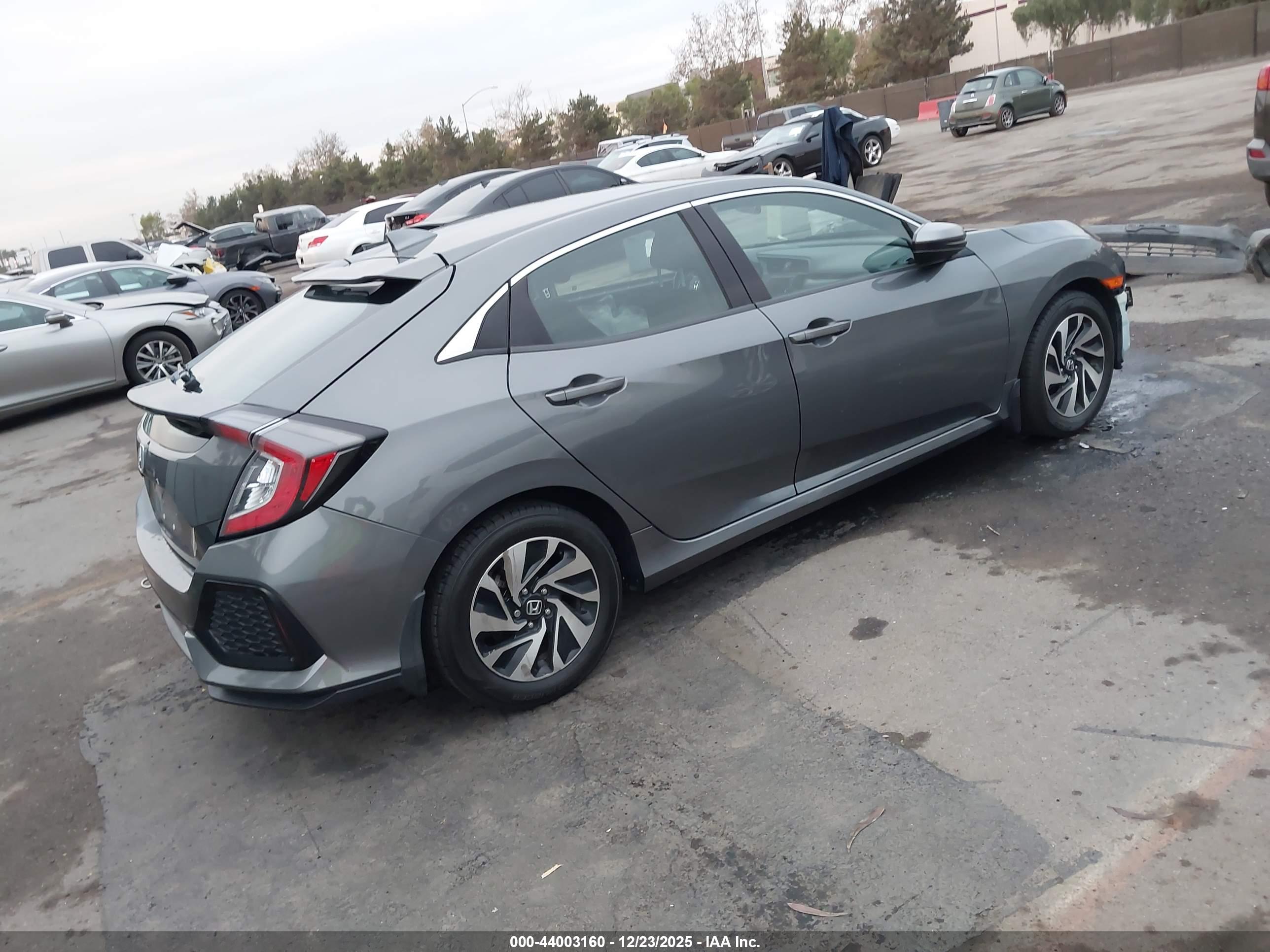 HONDA CIVIC image 4