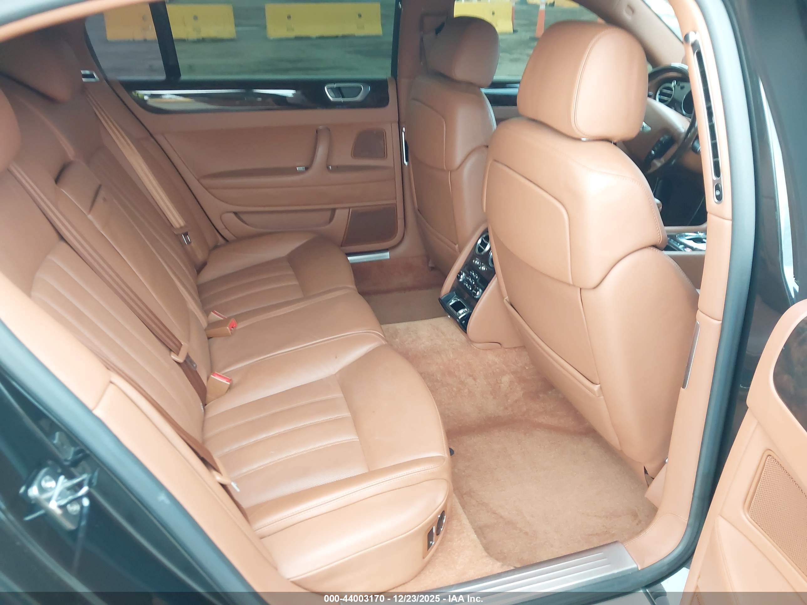 BENTLEY CONTINENTAL image 8