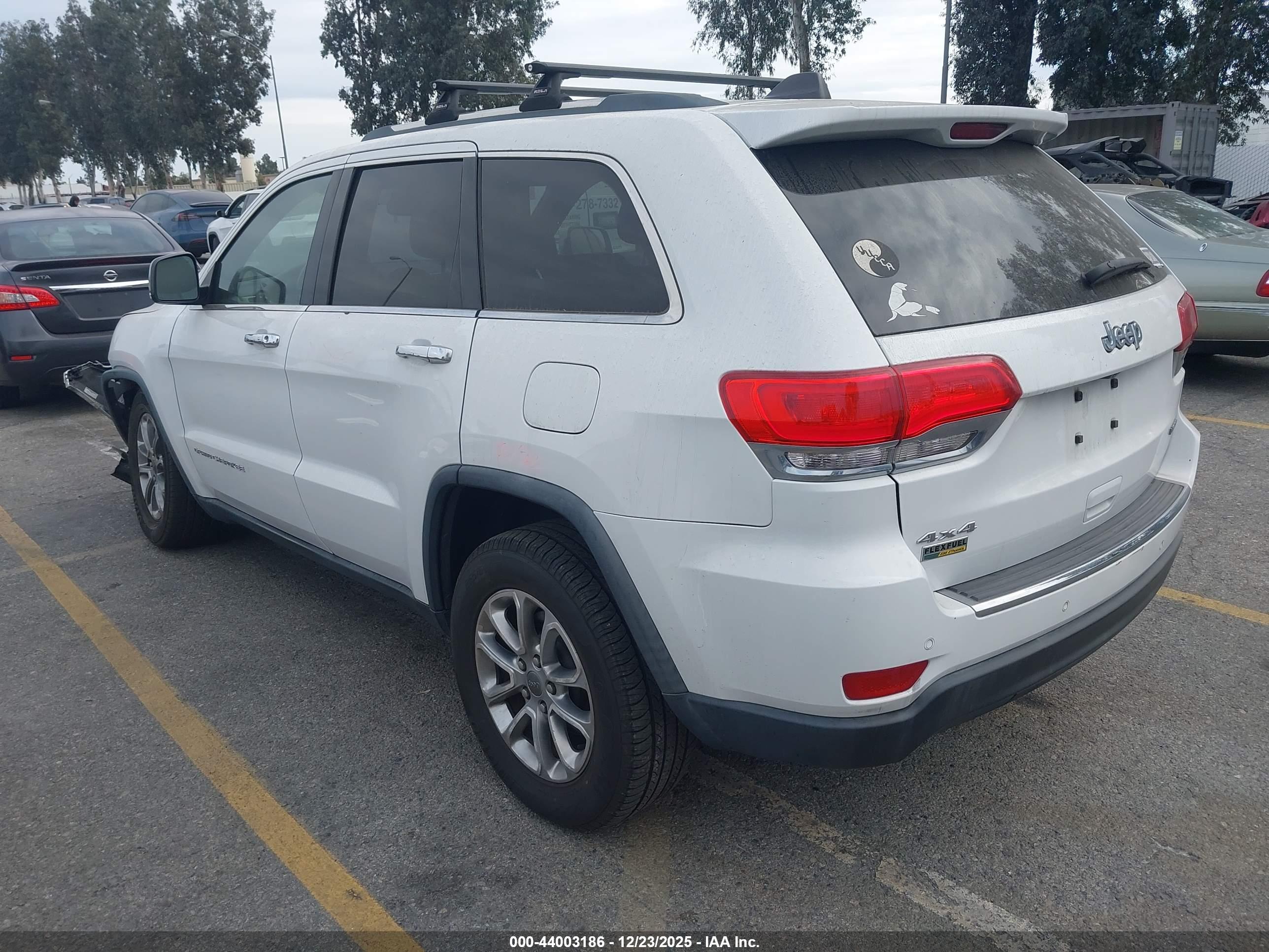 JEEP GRAND image 3