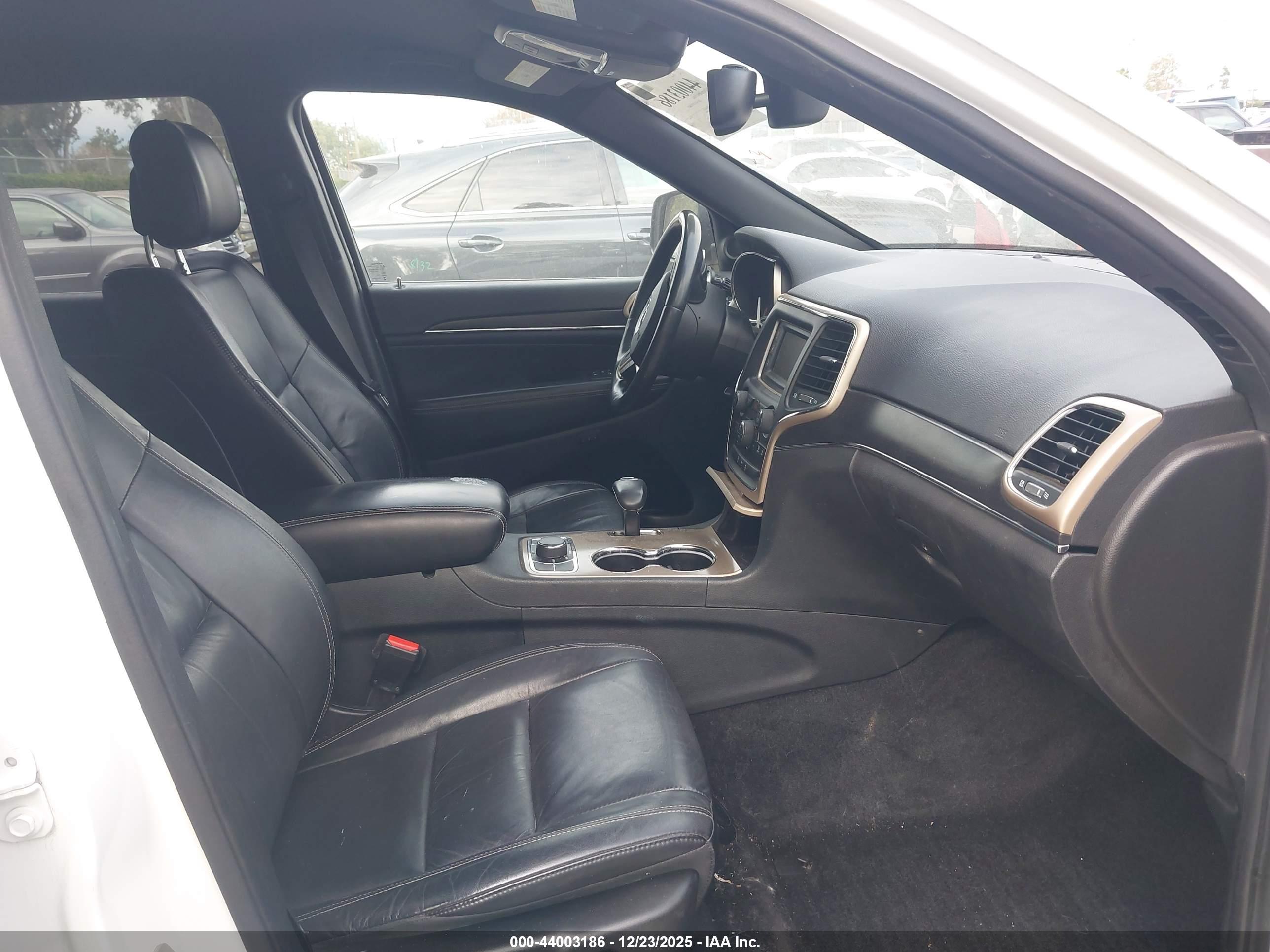 JEEP GRAND image 5