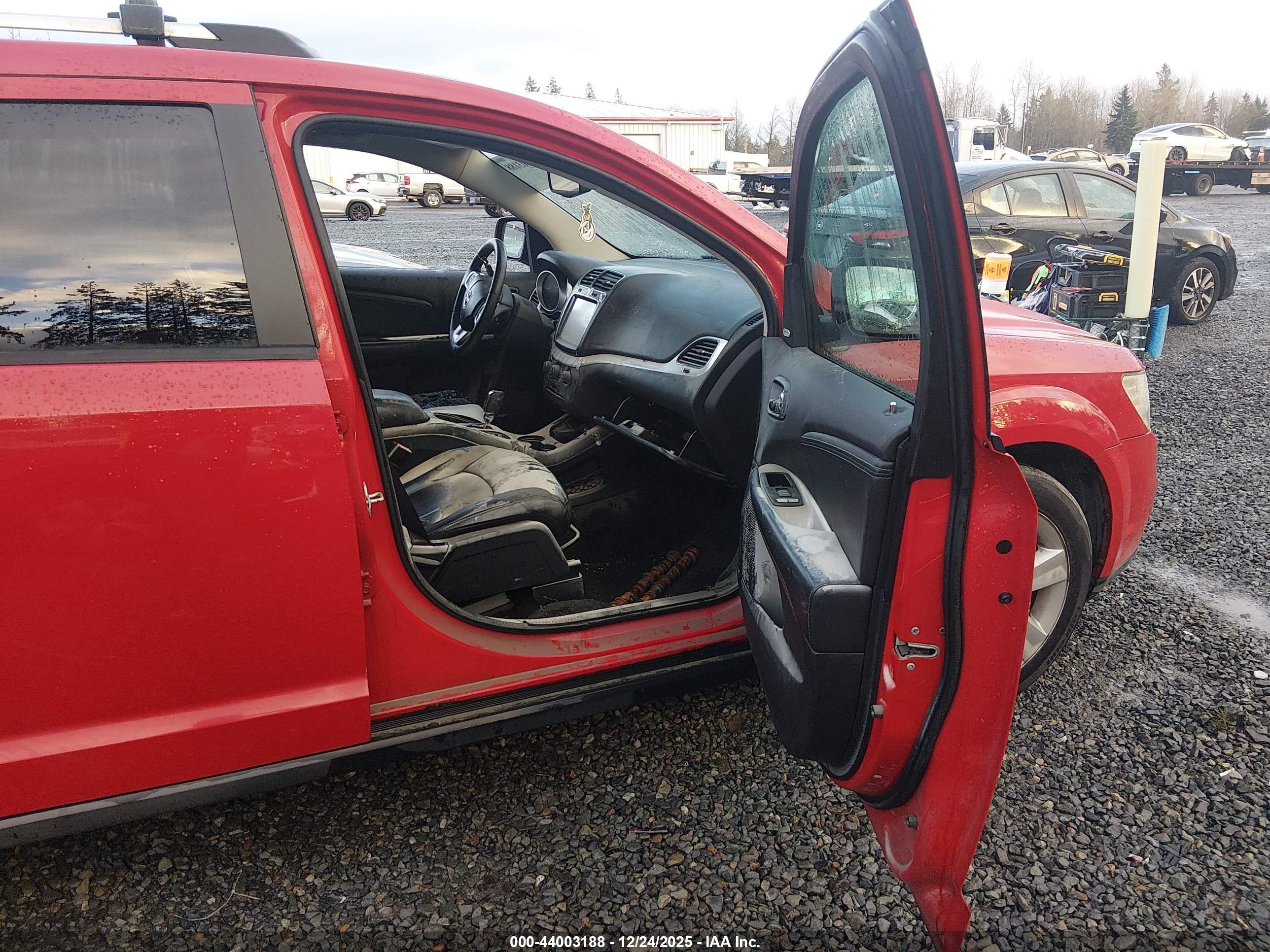 DODGE JOURNEY image 5