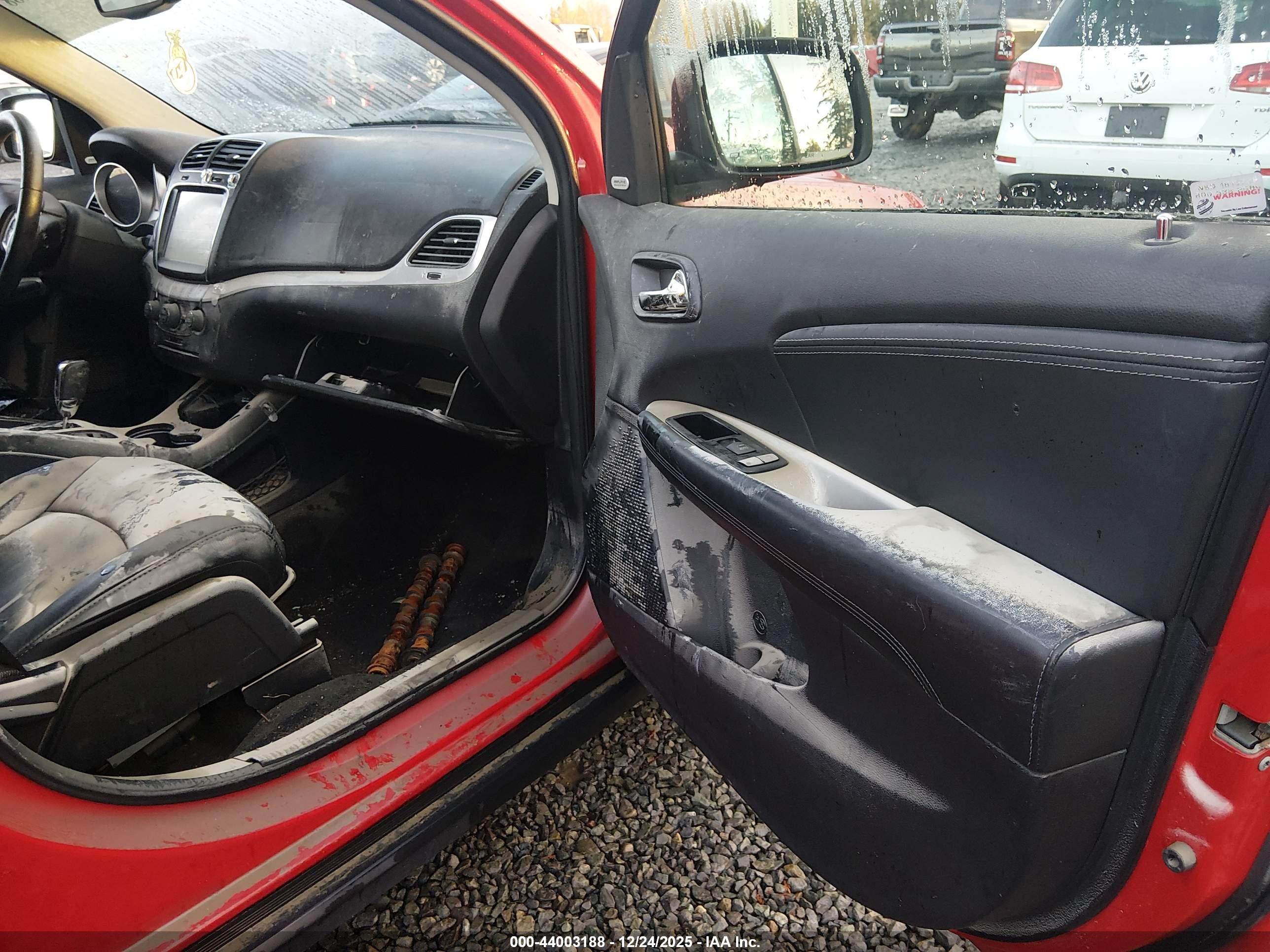 DODGE JOURNEY image 6