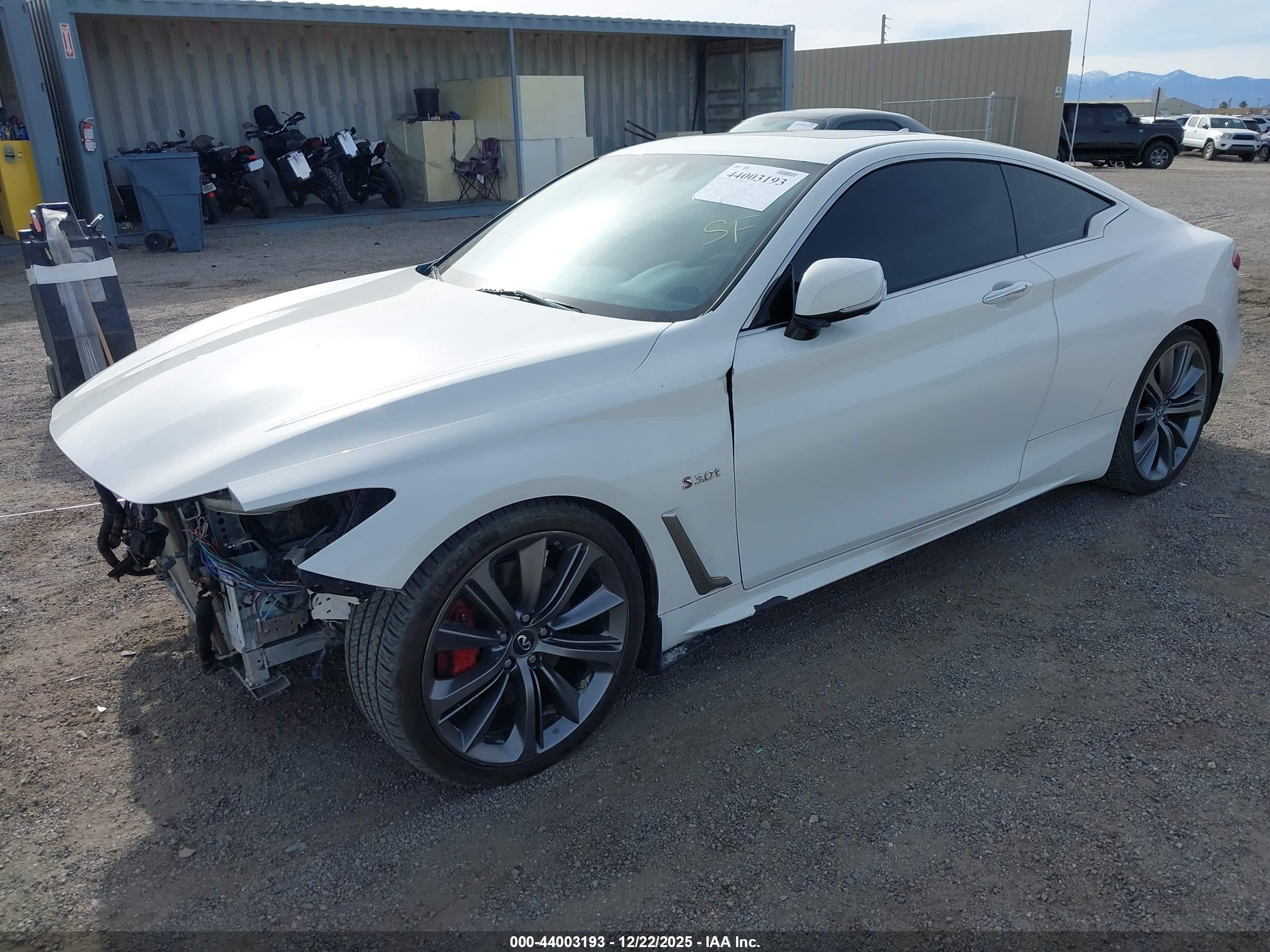 INFINITI Q60 image 2