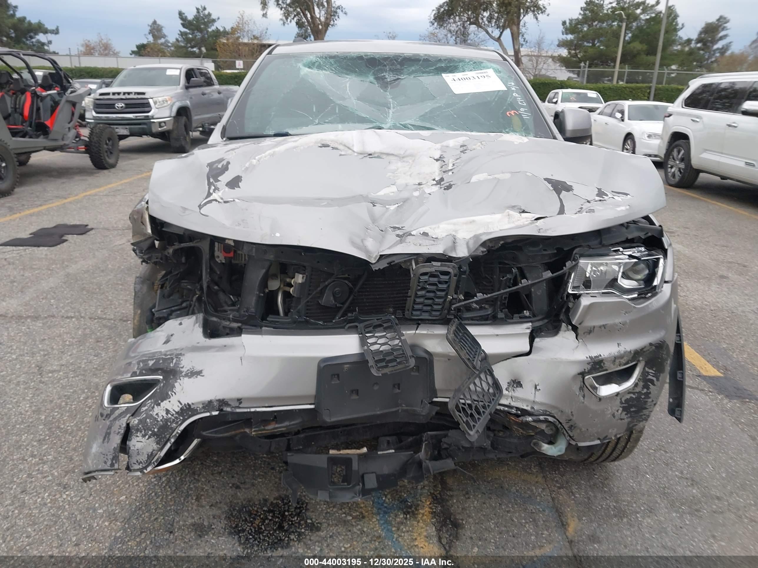 JEEP GRAND image 6