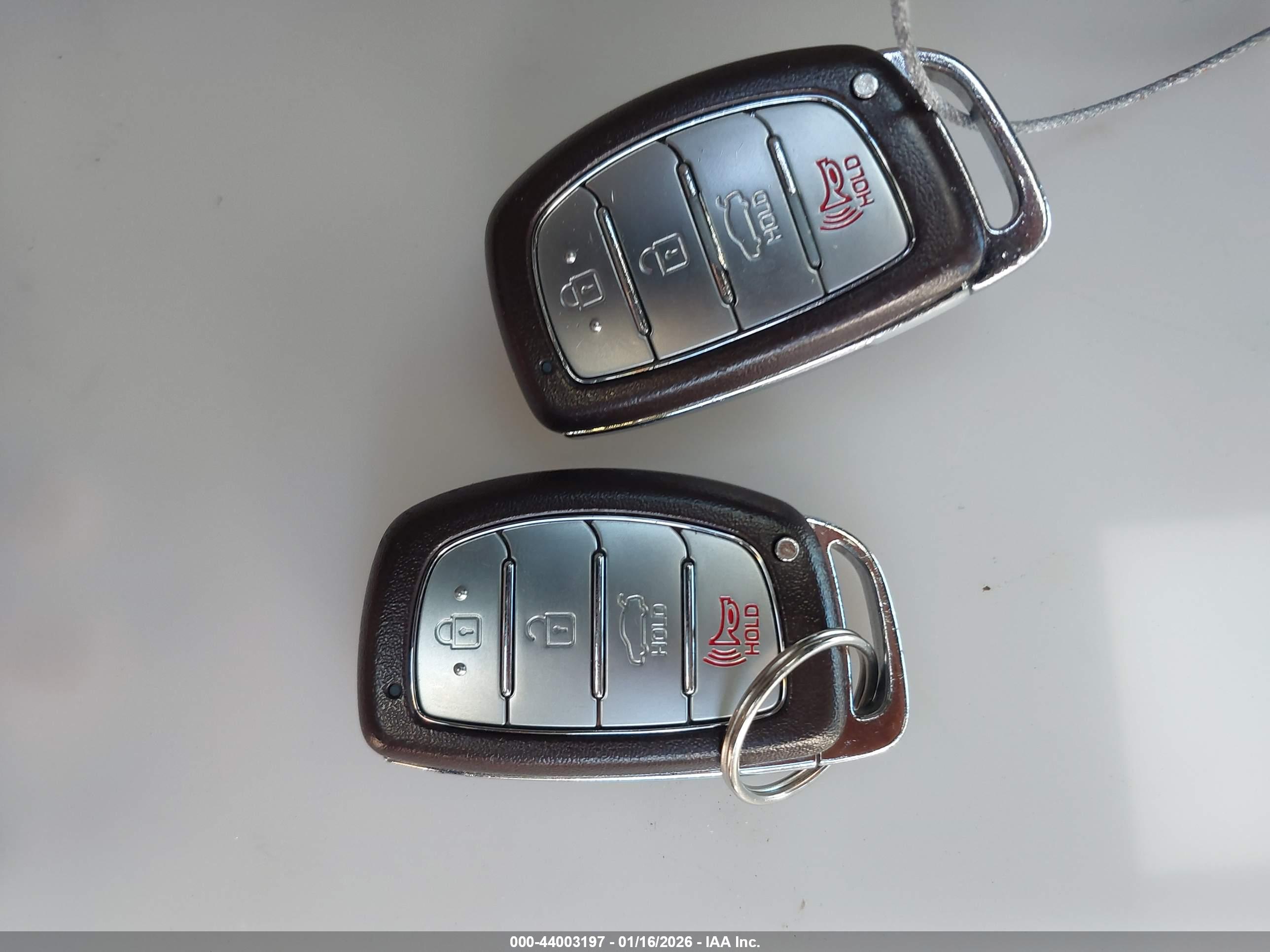HYUNDAI SONATA image 11