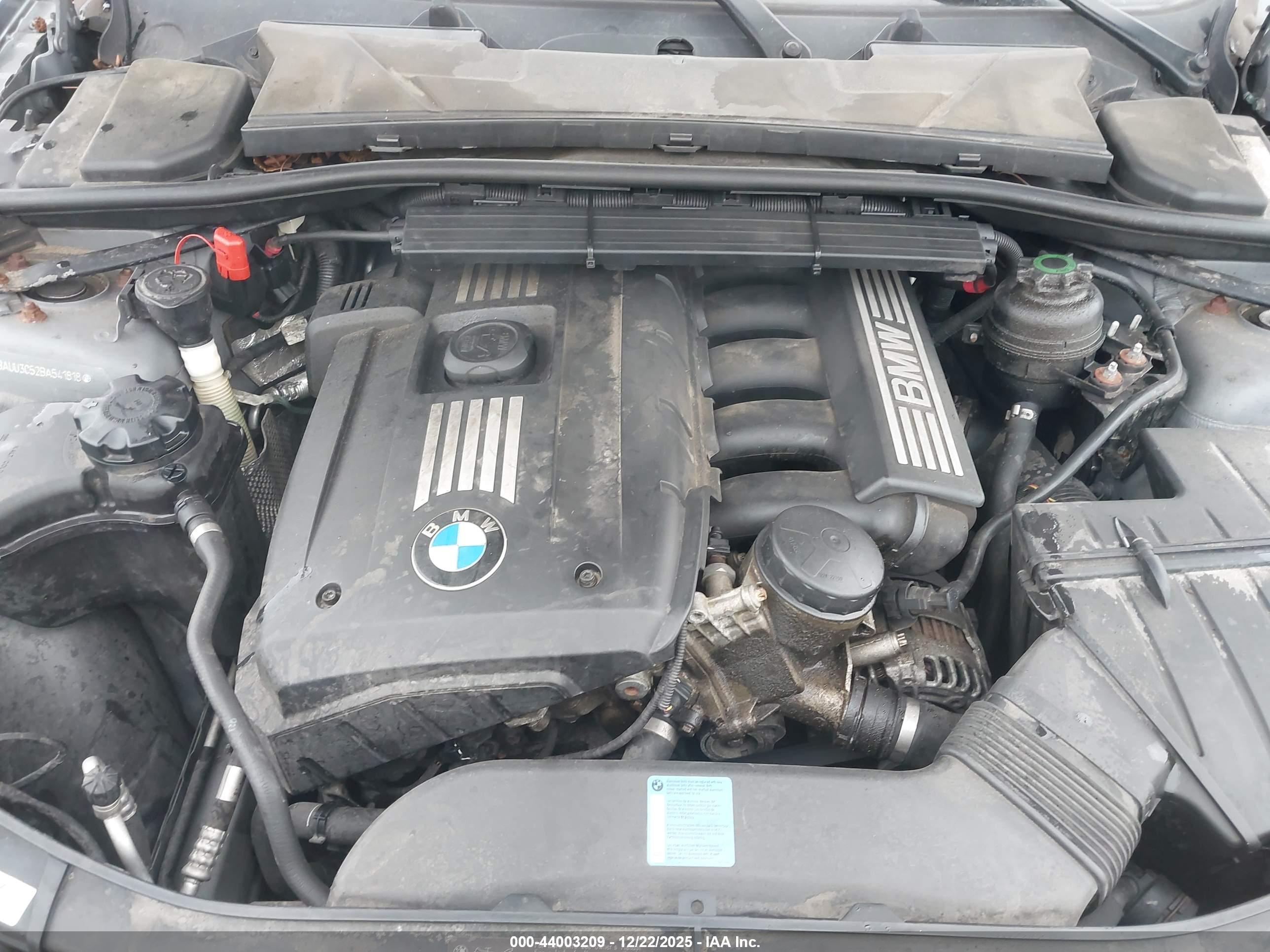 BMW 328I image 10