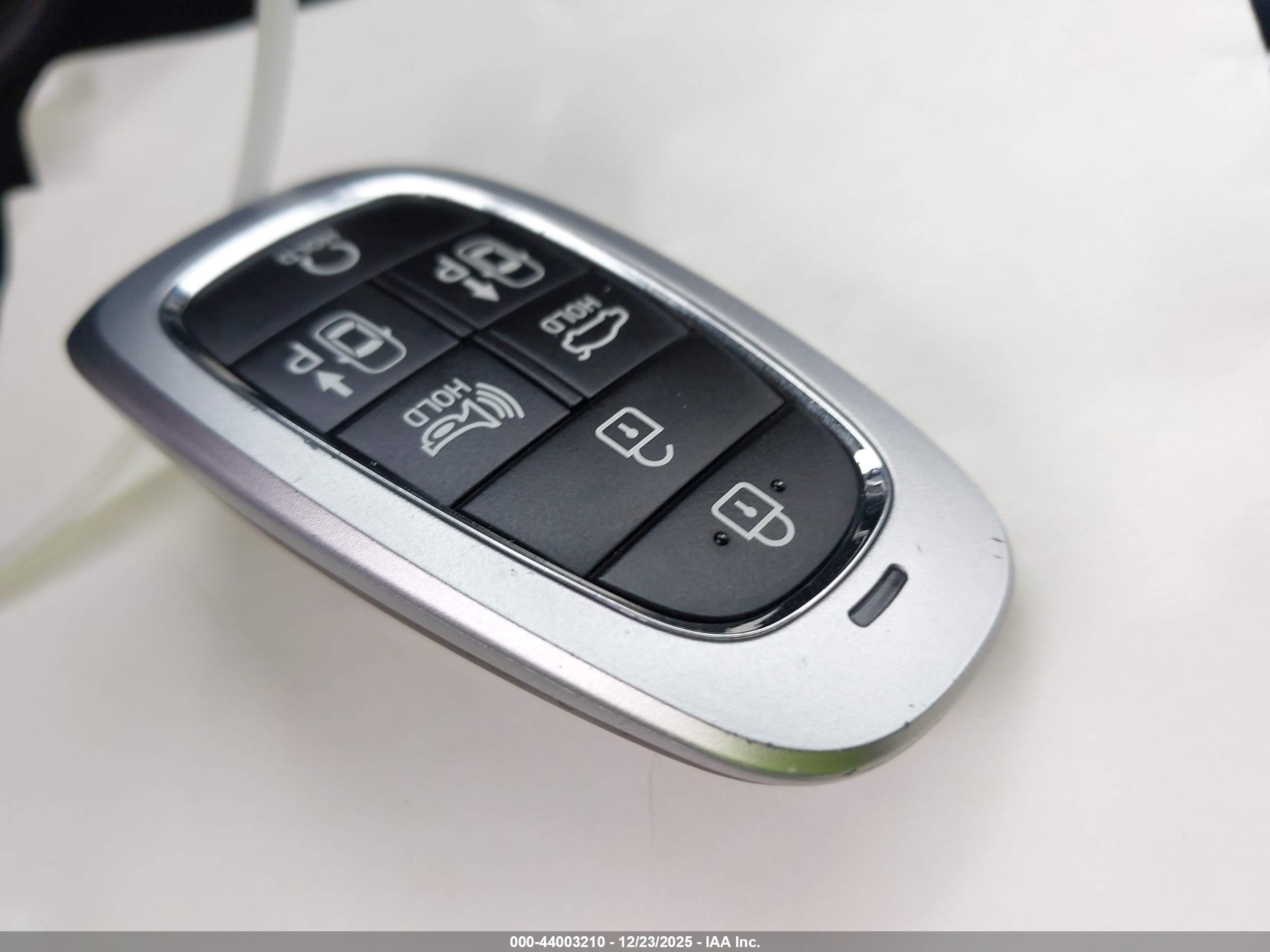 HYUNDAI SONATA image 11