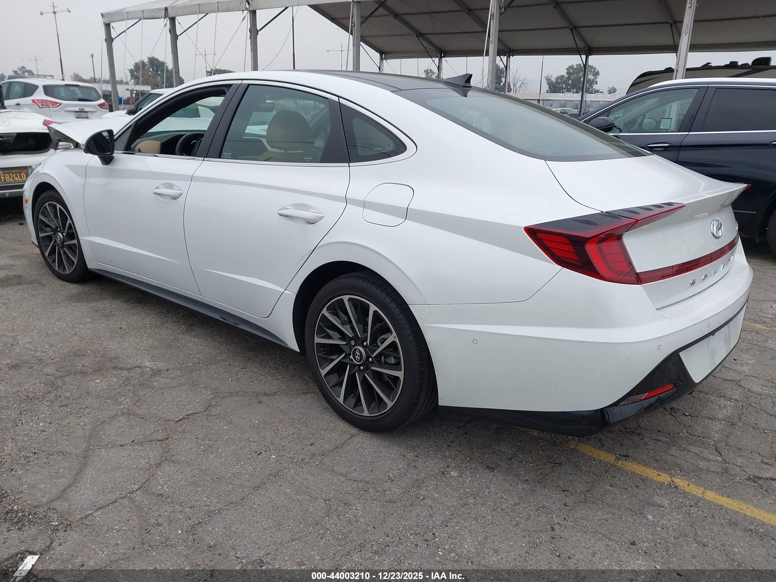 HYUNDAI SONATA image 3