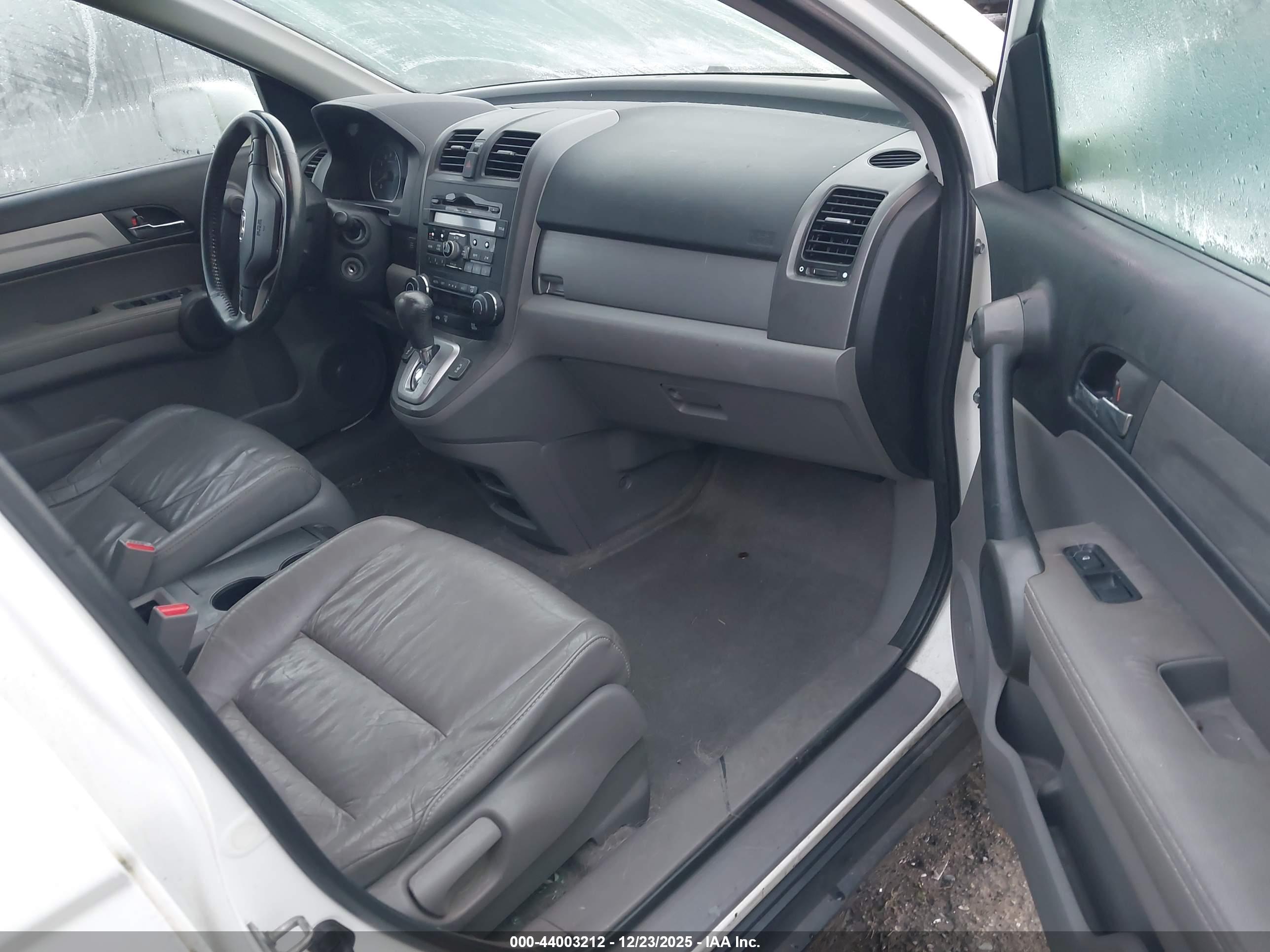 HONDA CR-V image 5