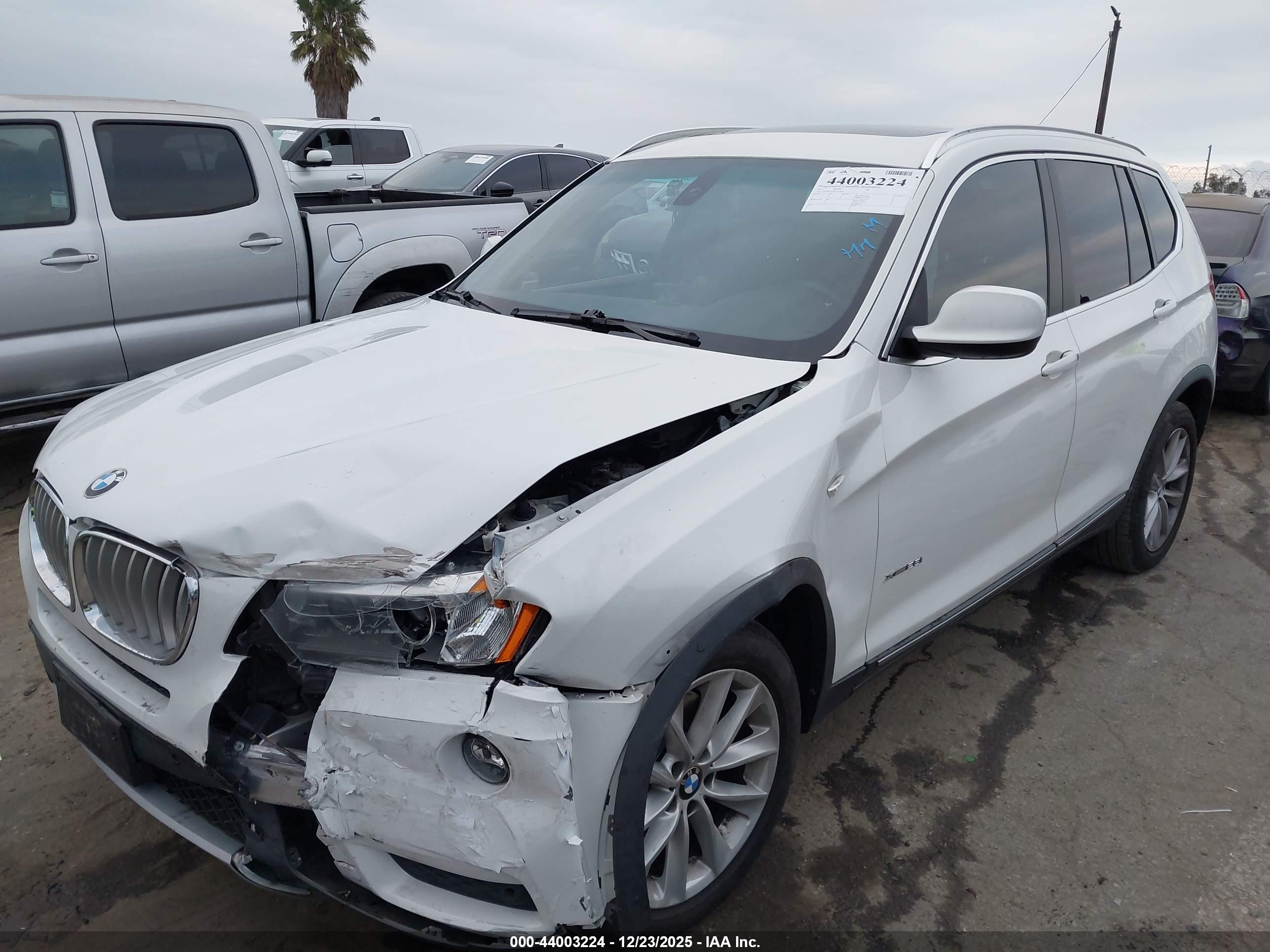 BMW X3 image 2