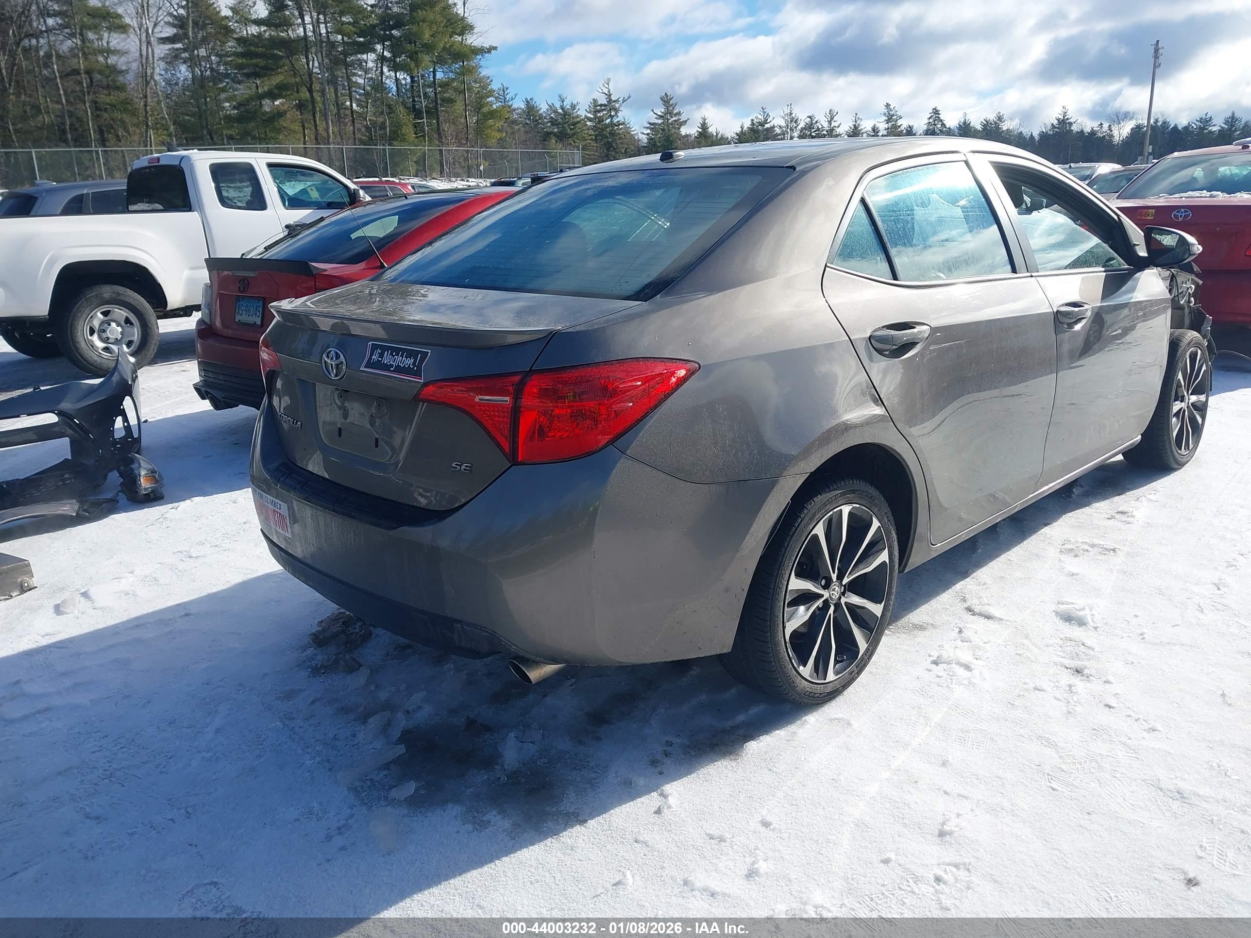 TOYOTA COROLLA image 4