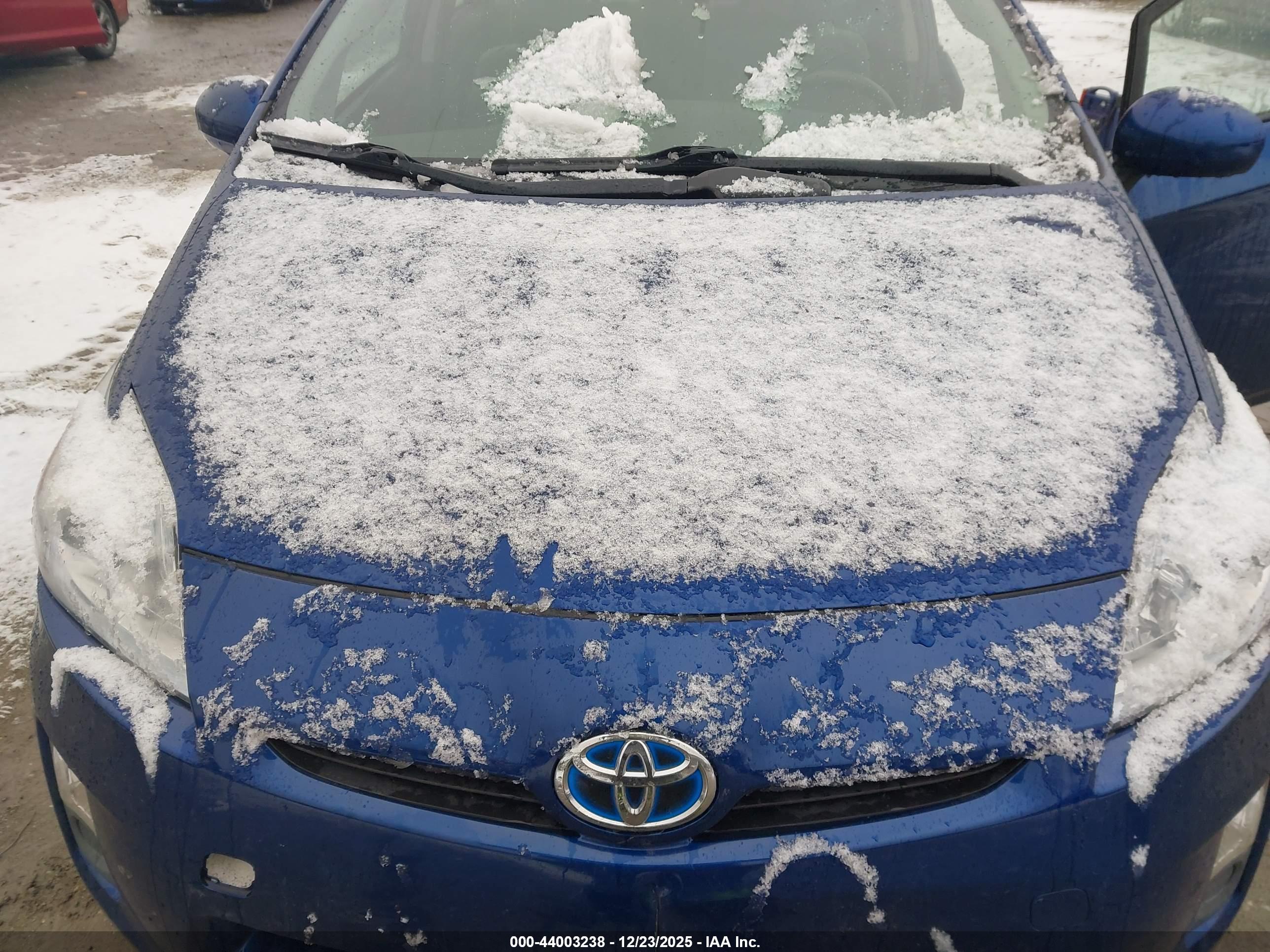 TOYOTA PRIUS image 10