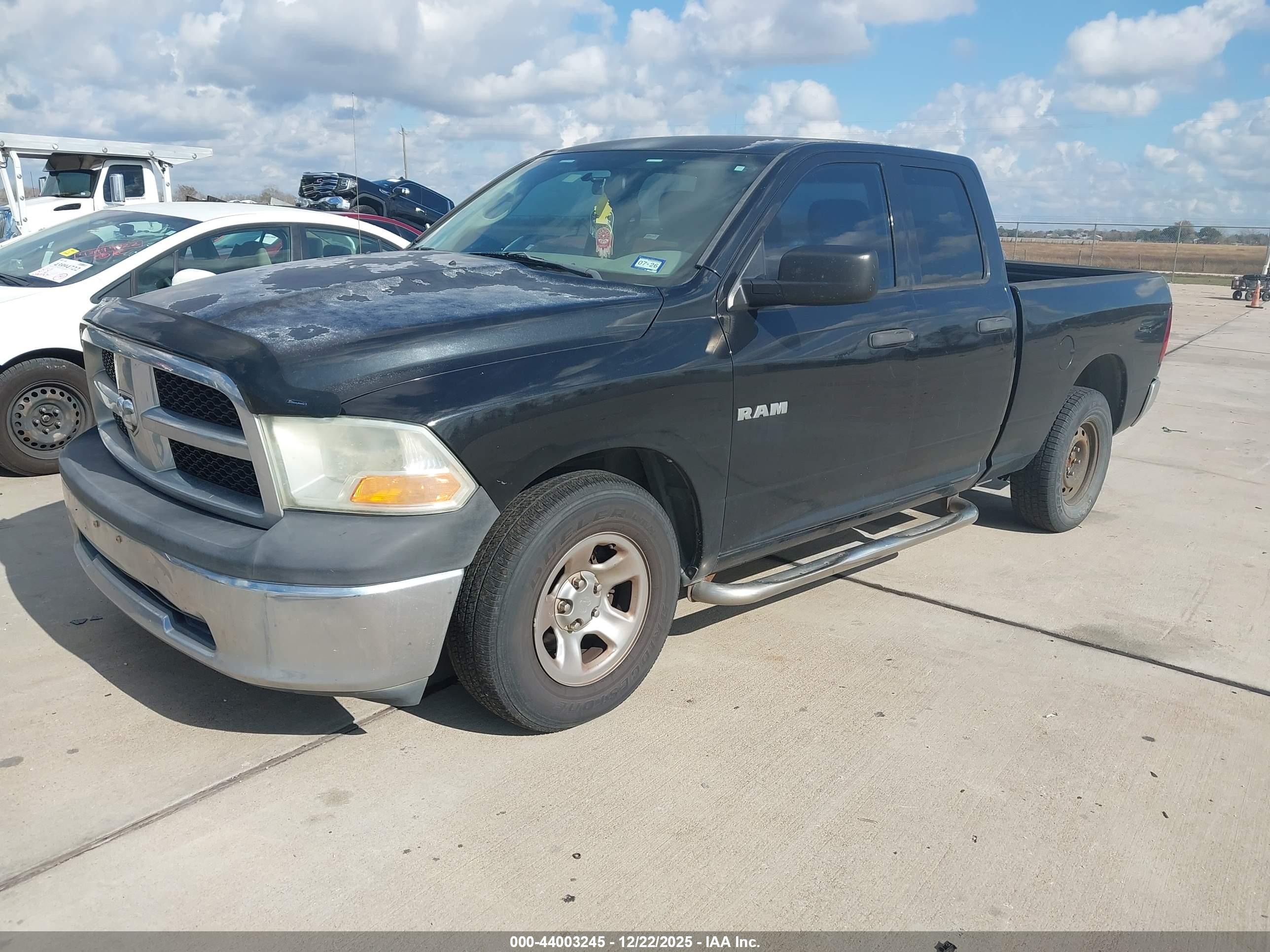 DODGE RAM image 2