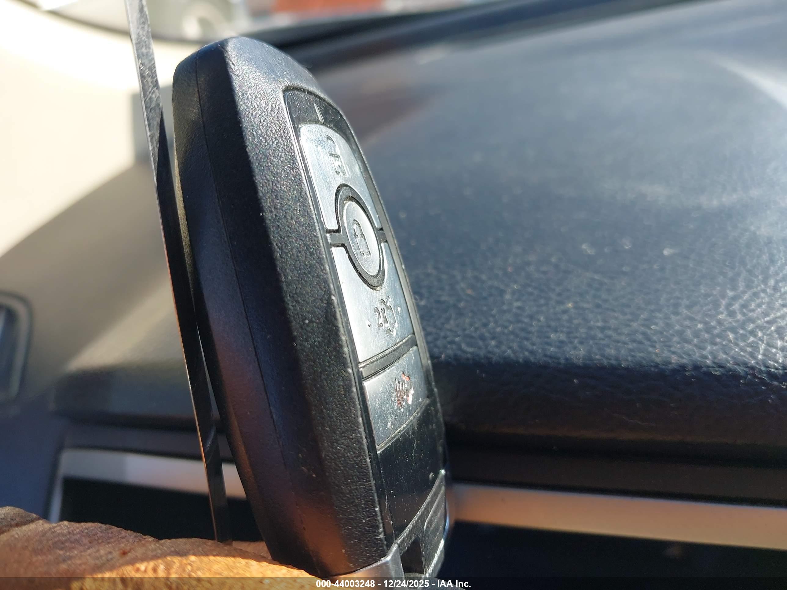 FORD EDGE image 11