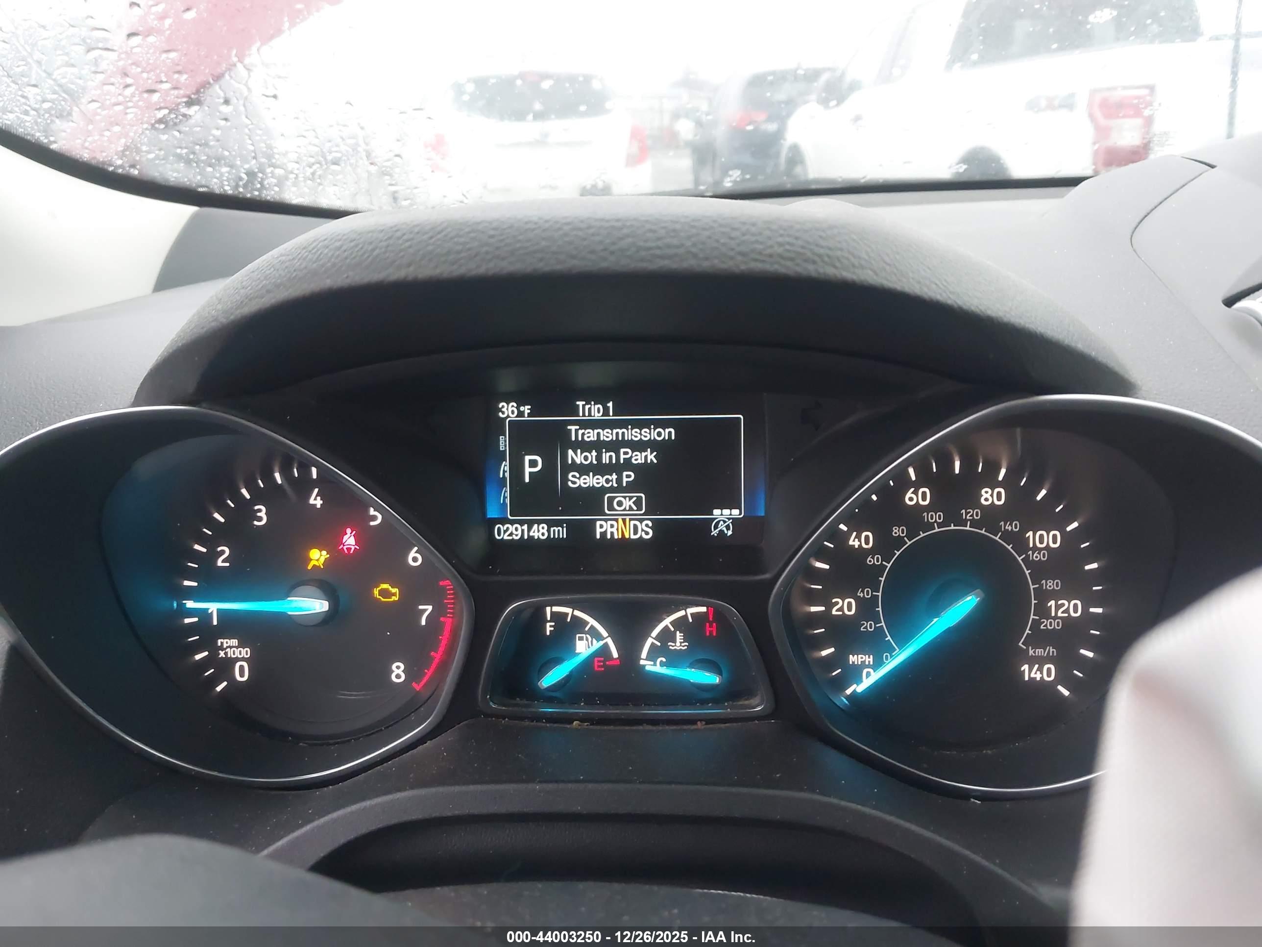 FORD ESCAPE image 7