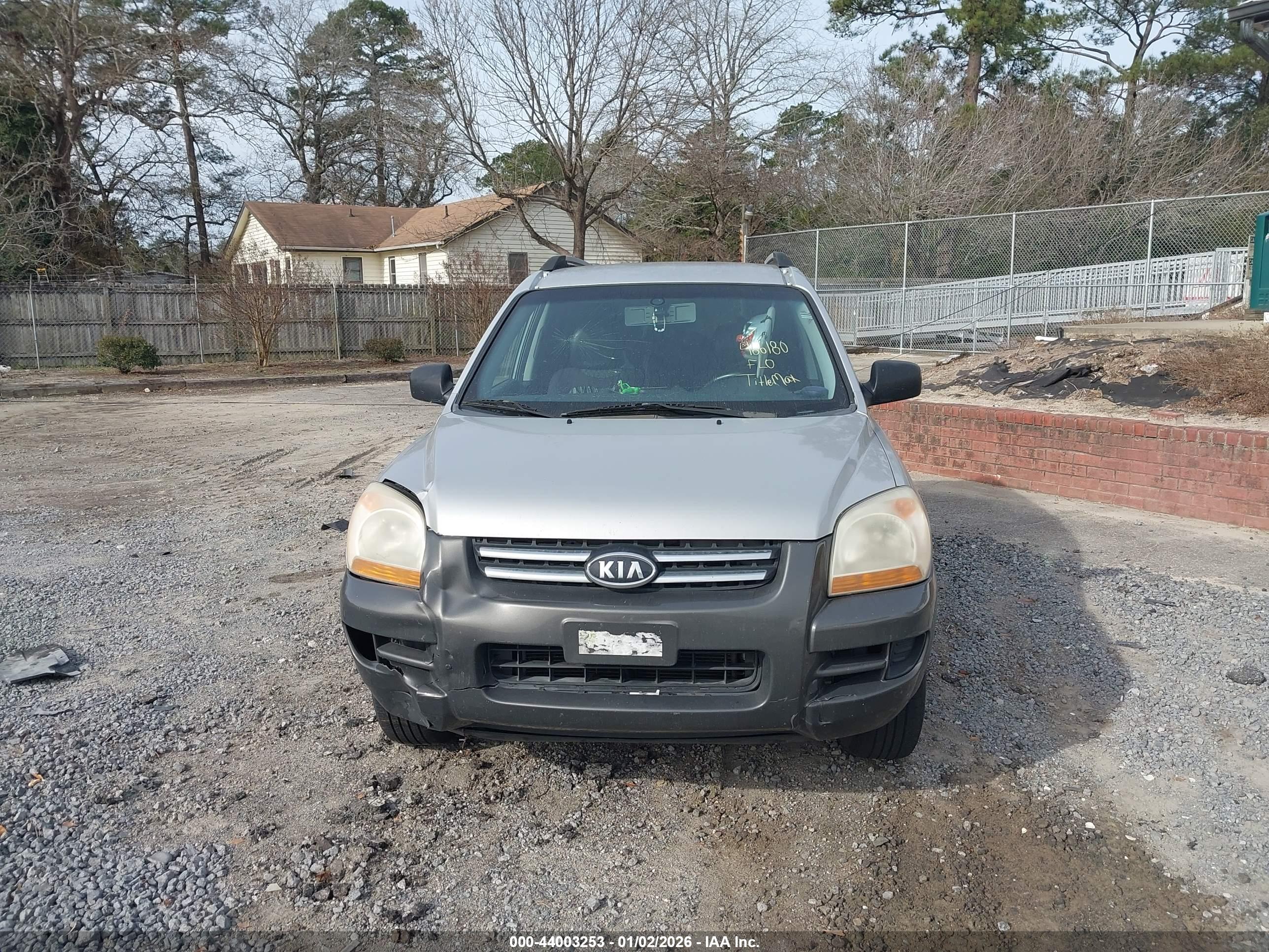 KIA SPORTAGE image 6