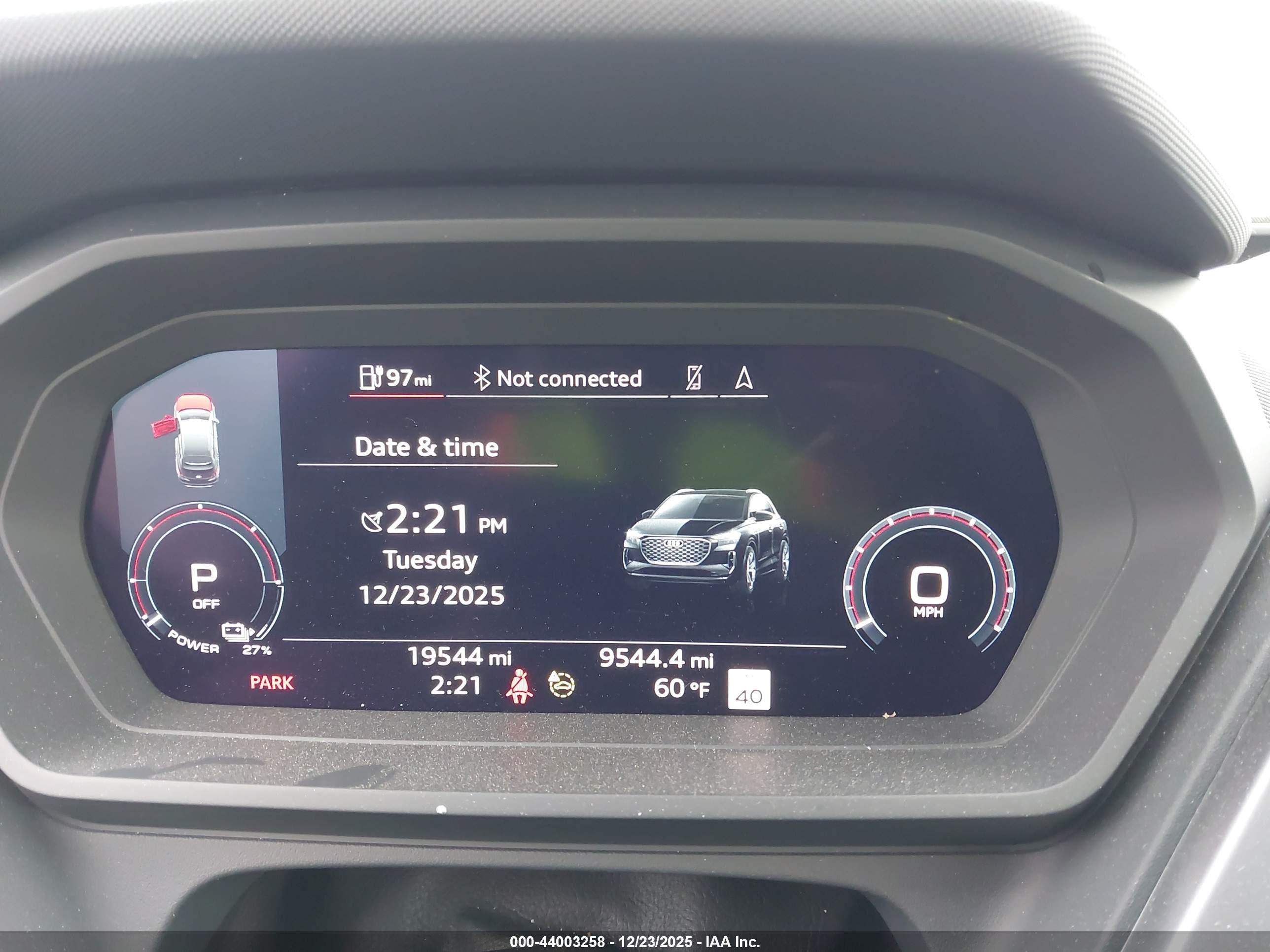 AUDI Q4 image 7
