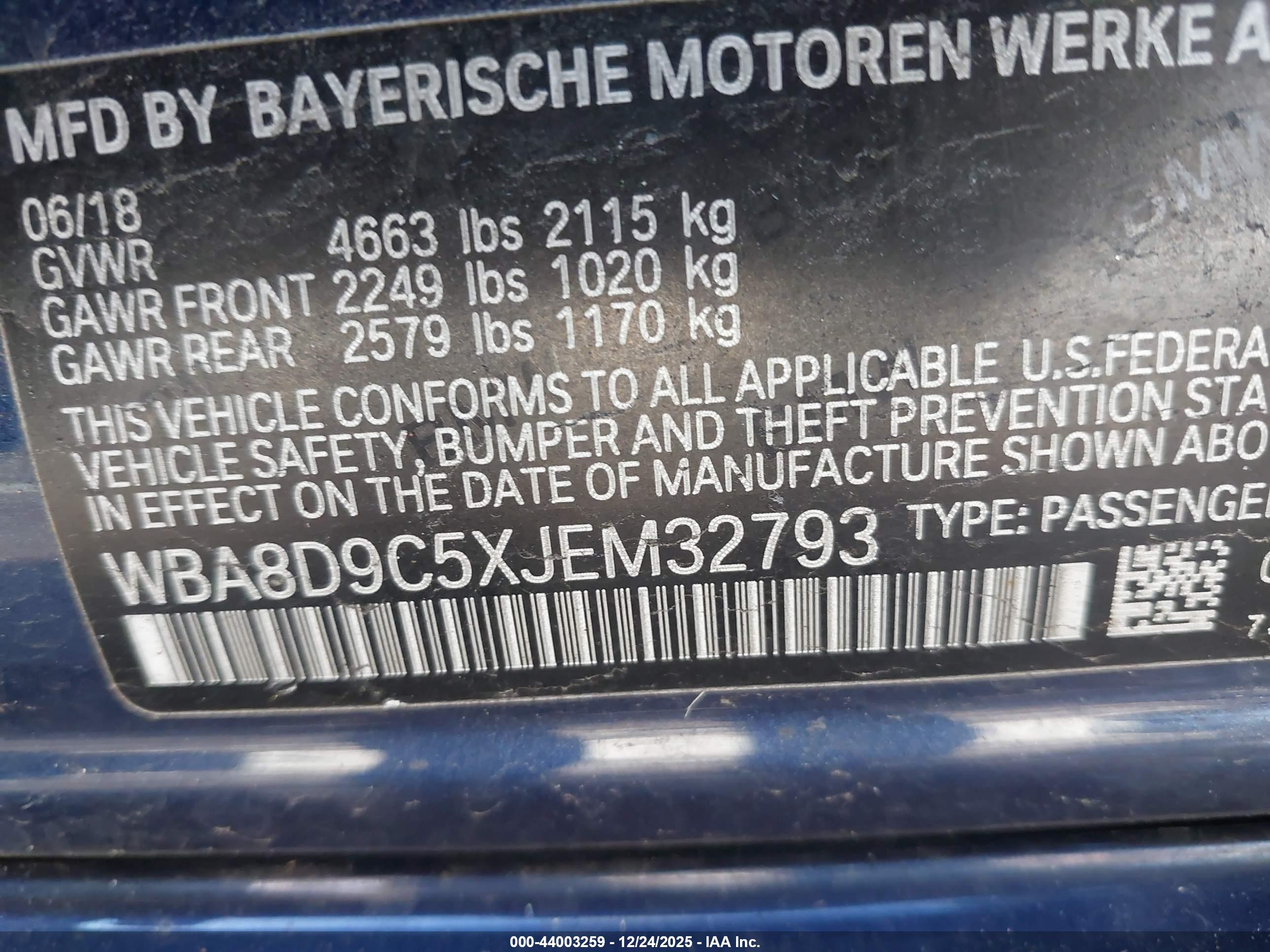 BMW 330I image 9