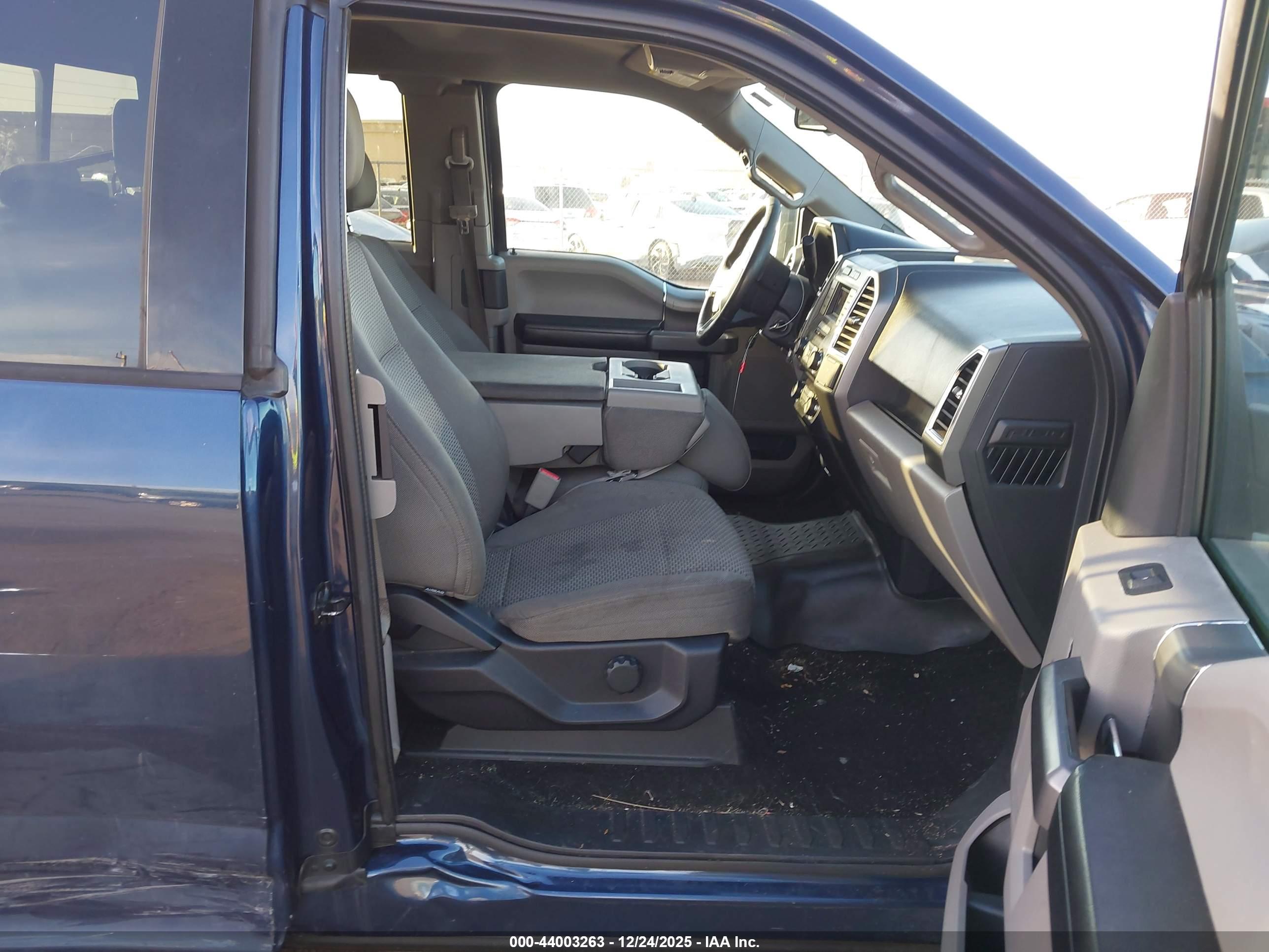FORD F-150 image 5