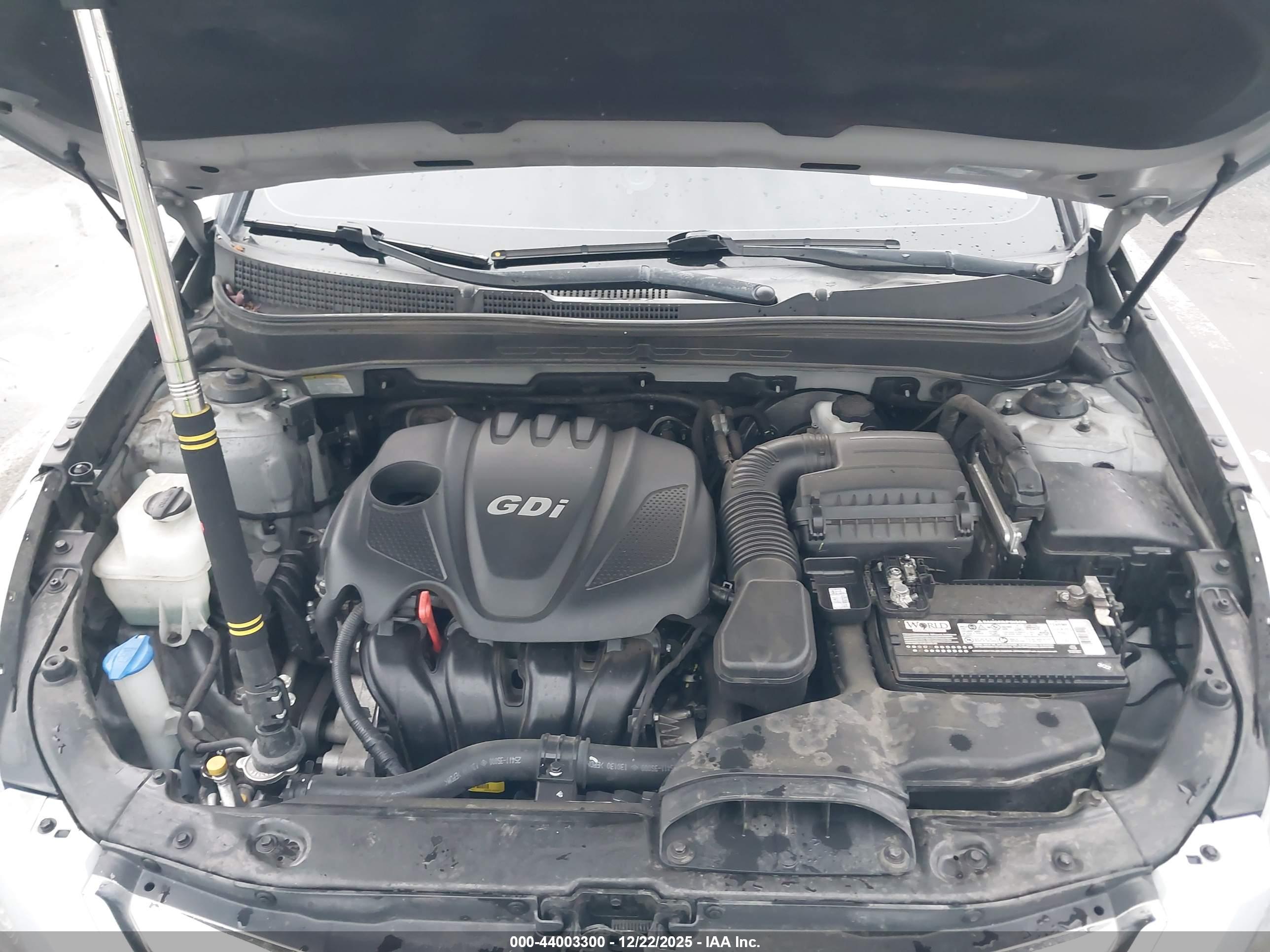 HYUNDAI SONATA image 10