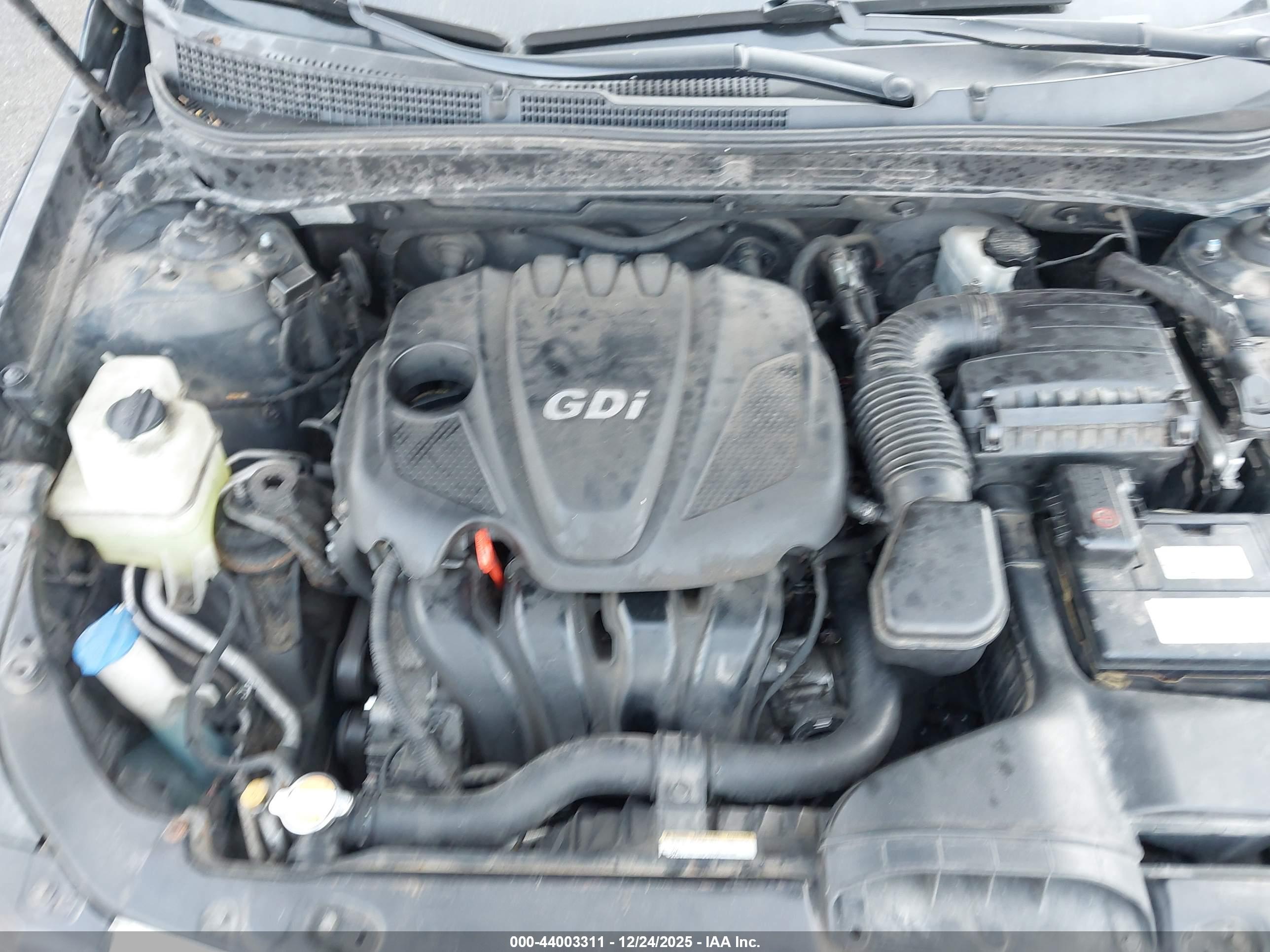 HYUNDAI SONATA image 10