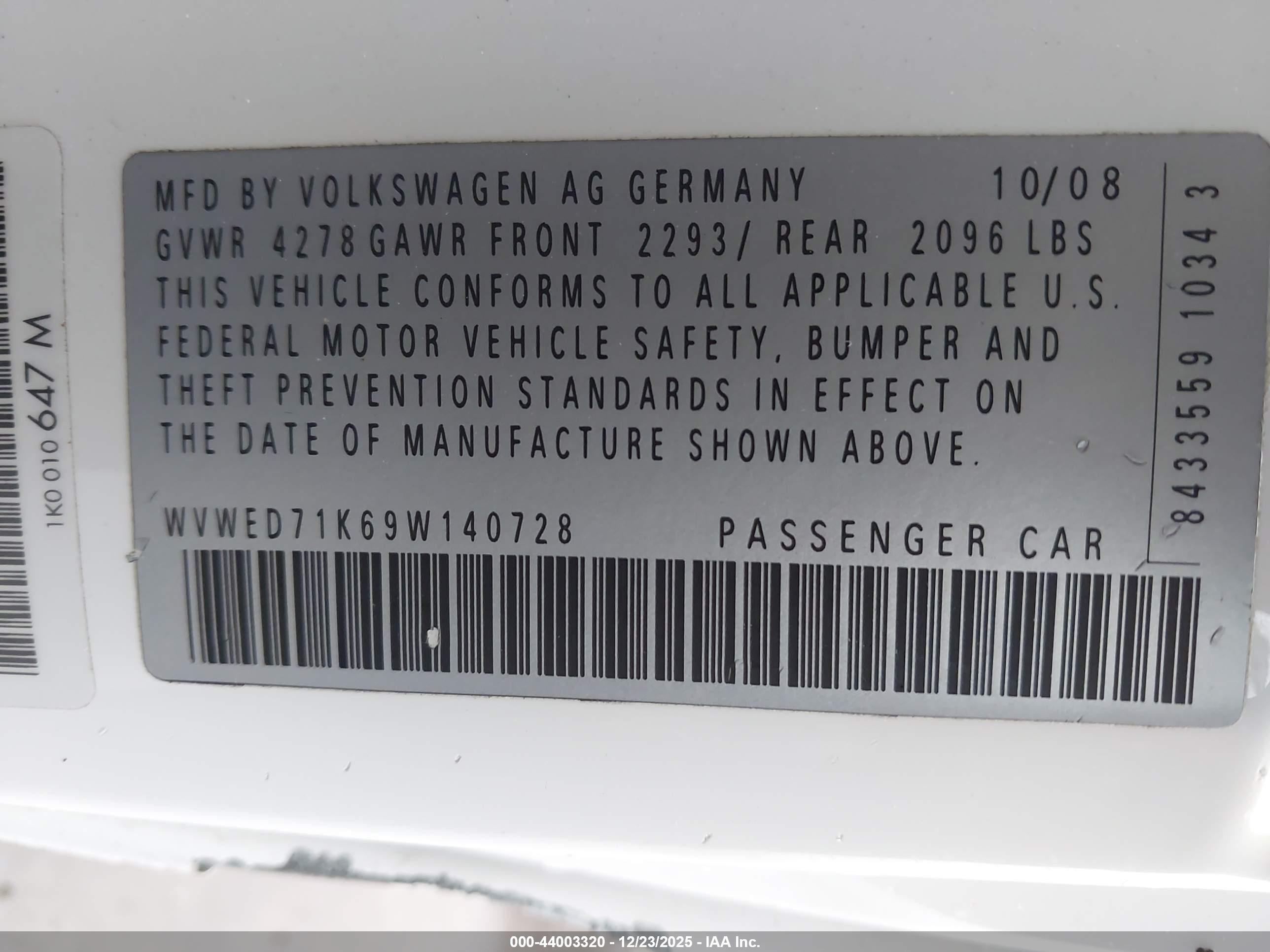 VOLKSWAGEN GTI image 9