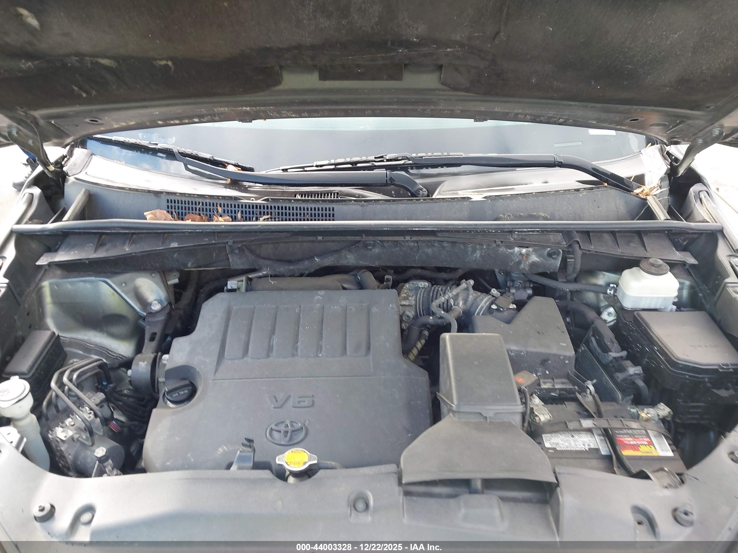 TOYOTA HIGHLANDER image 10