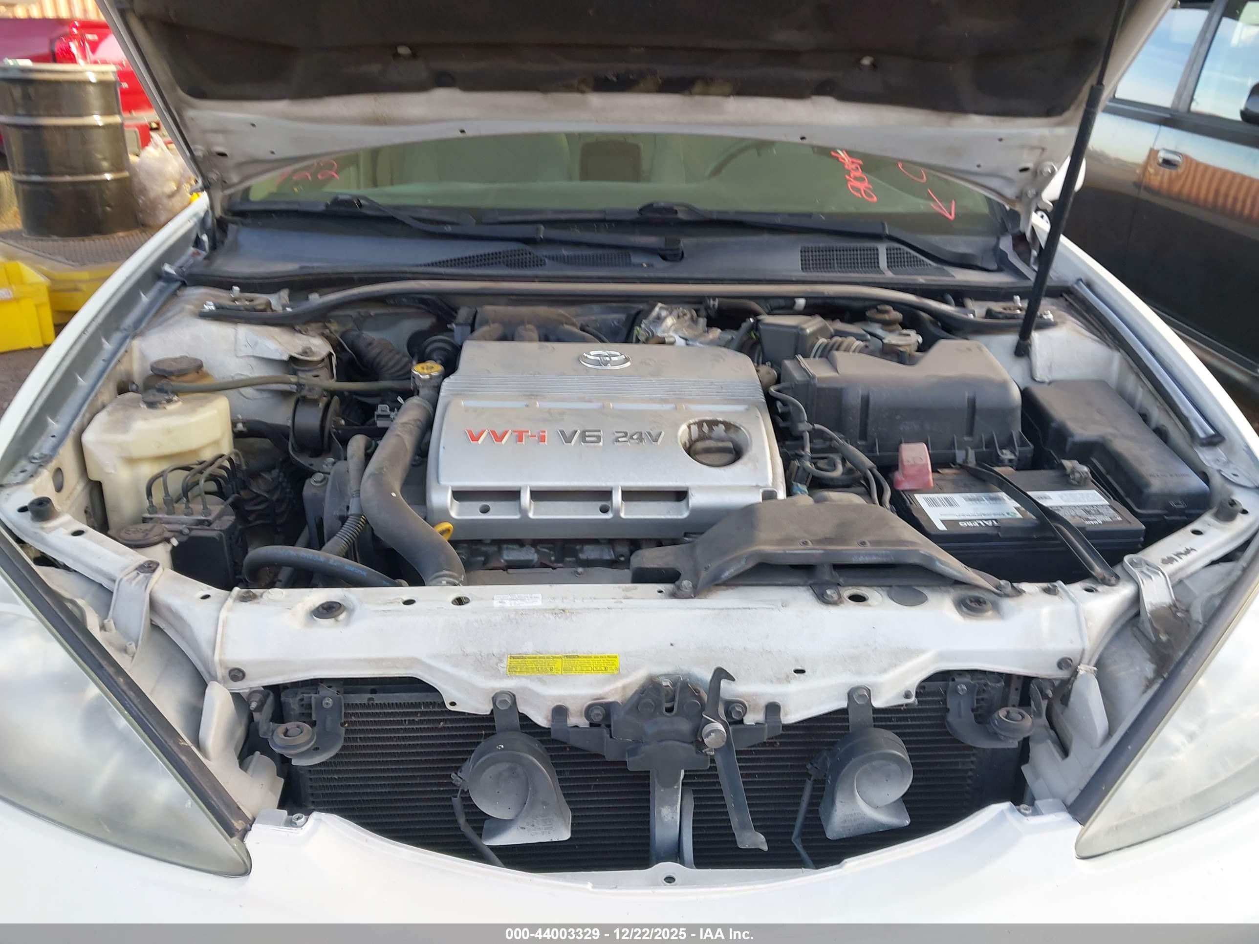 TOYOTA CAMRY image 10