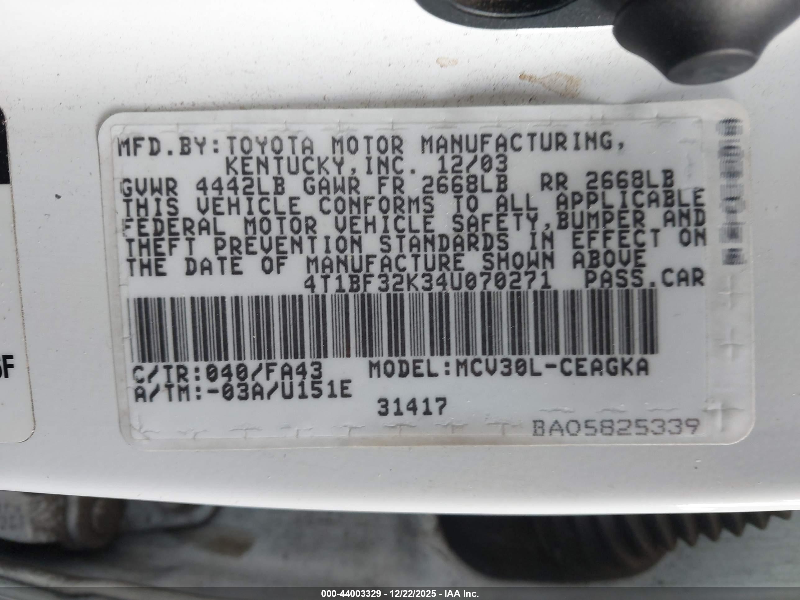 TOYOTA CAMRY image 9