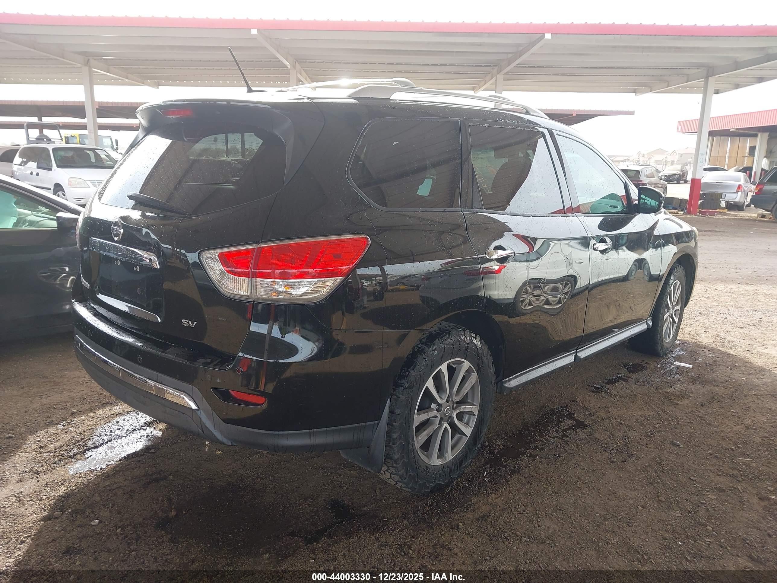 NISSAN PATHFINDER image 4
