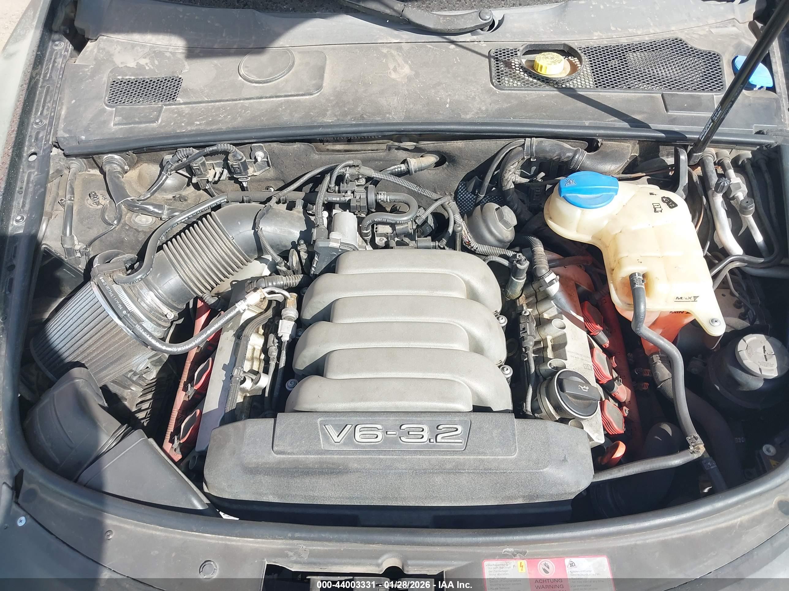AUDI A6 image 10