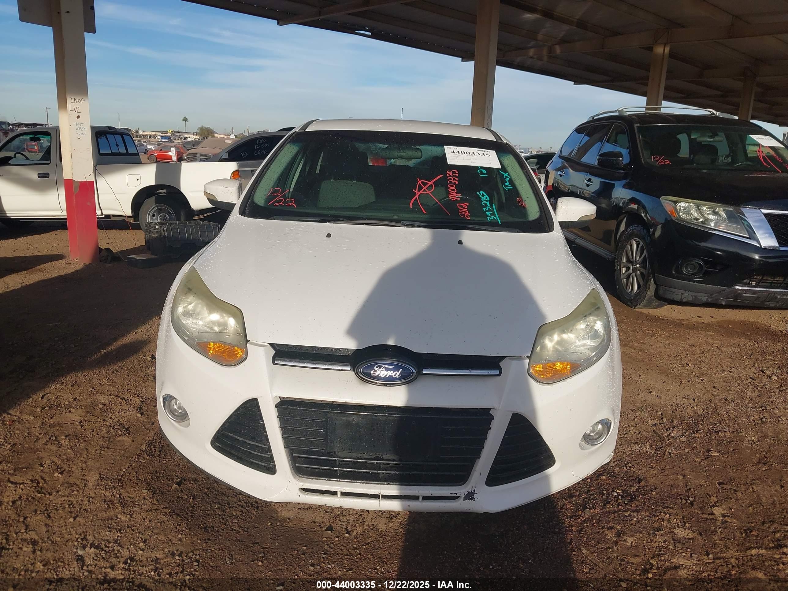 FORD FOCUS image 6