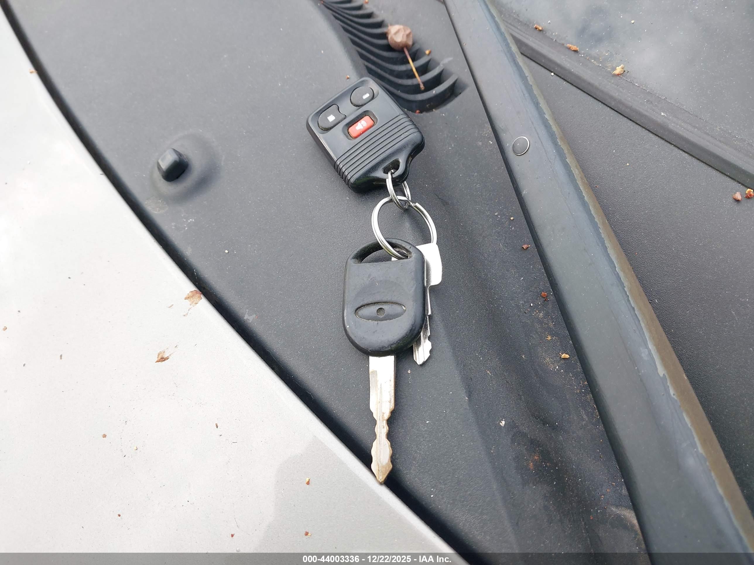 FORD WINDSTAR image 11